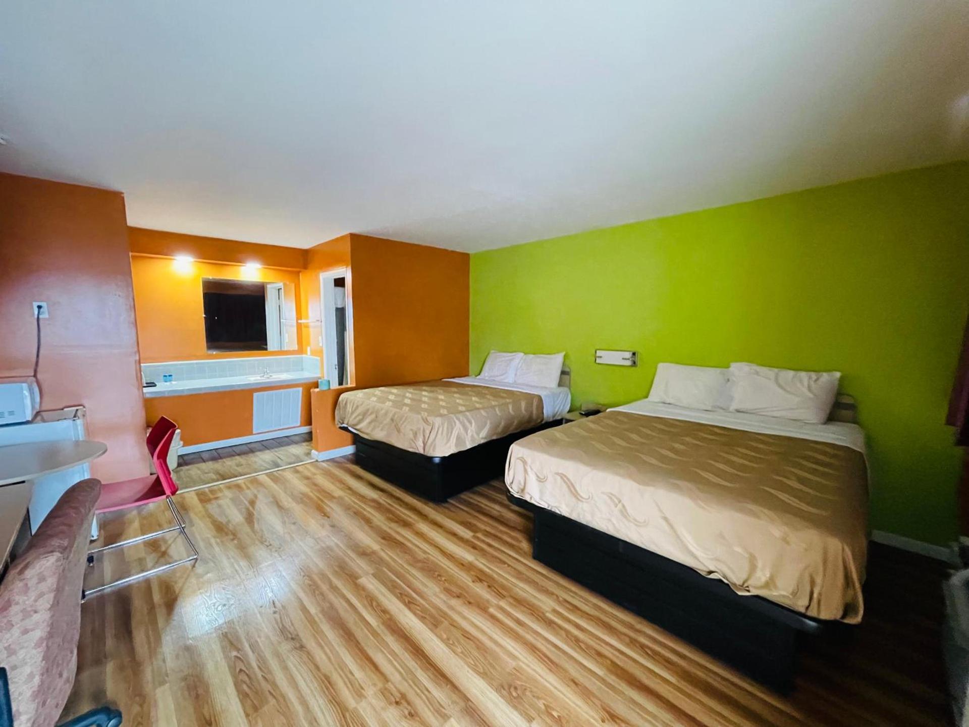 Budget Inn Pulaski photo 12