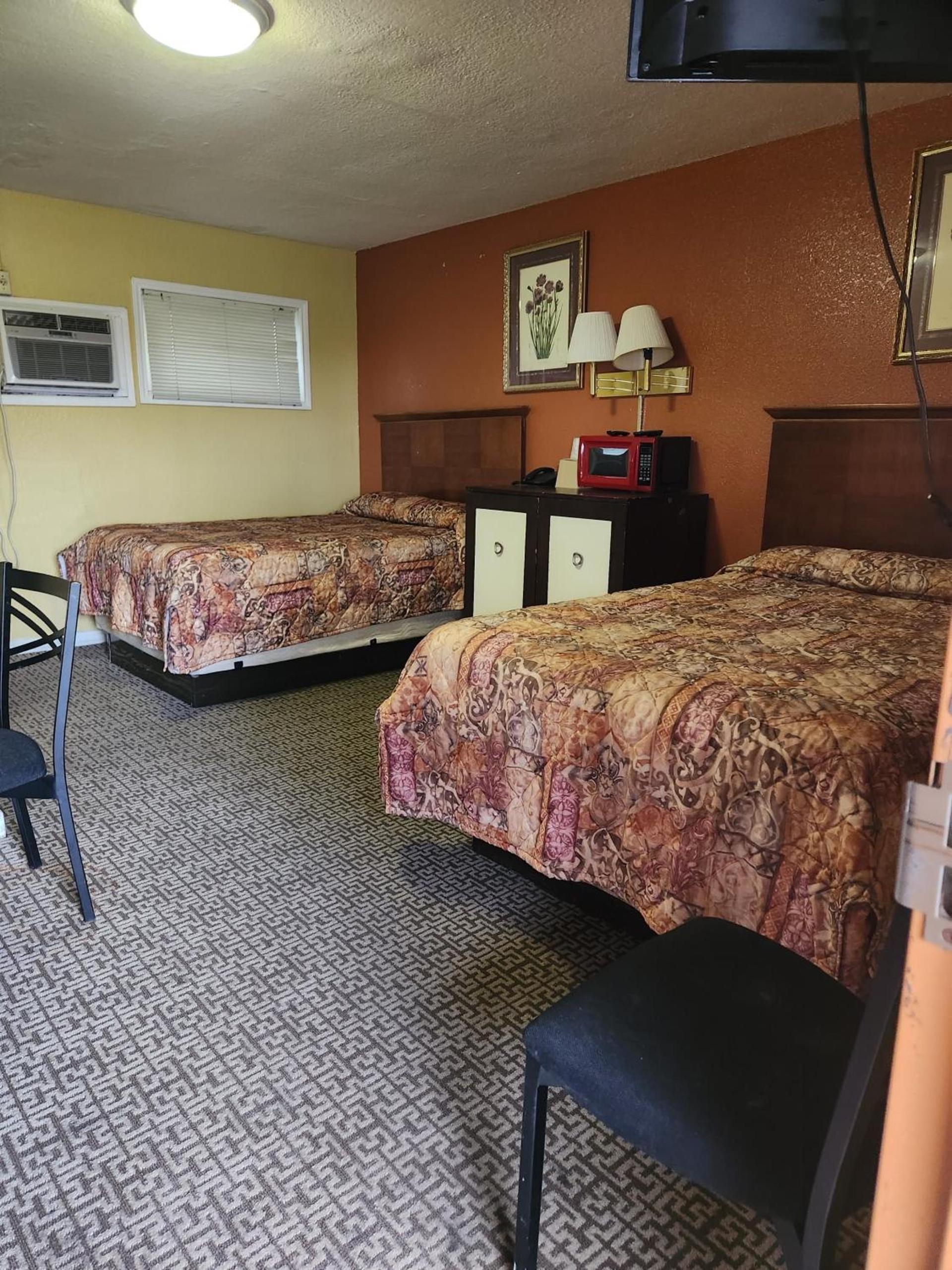 Walnut Forest Motel photo 16