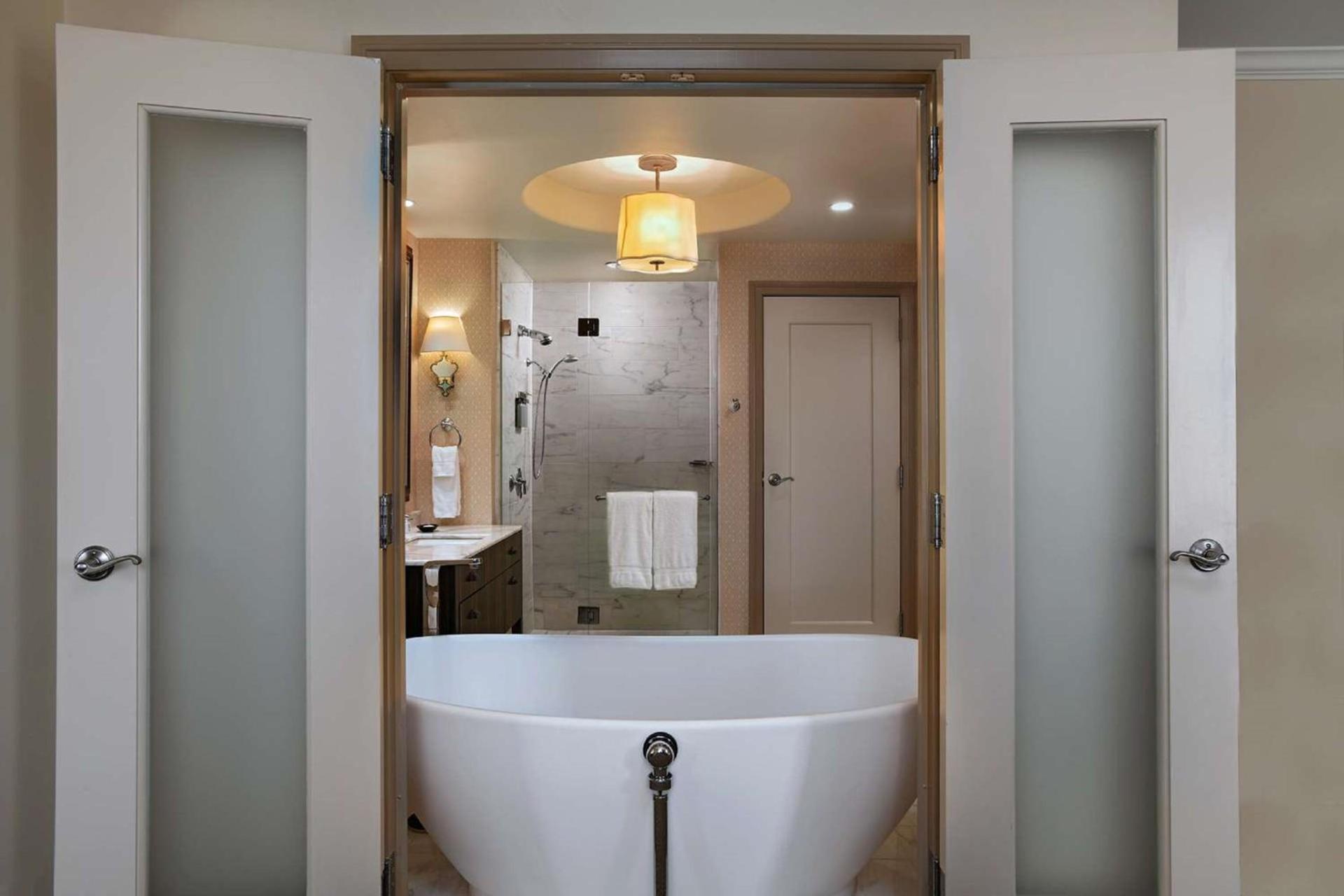 The Stephen F Austin Royal Sonesta Hotel photo 15
