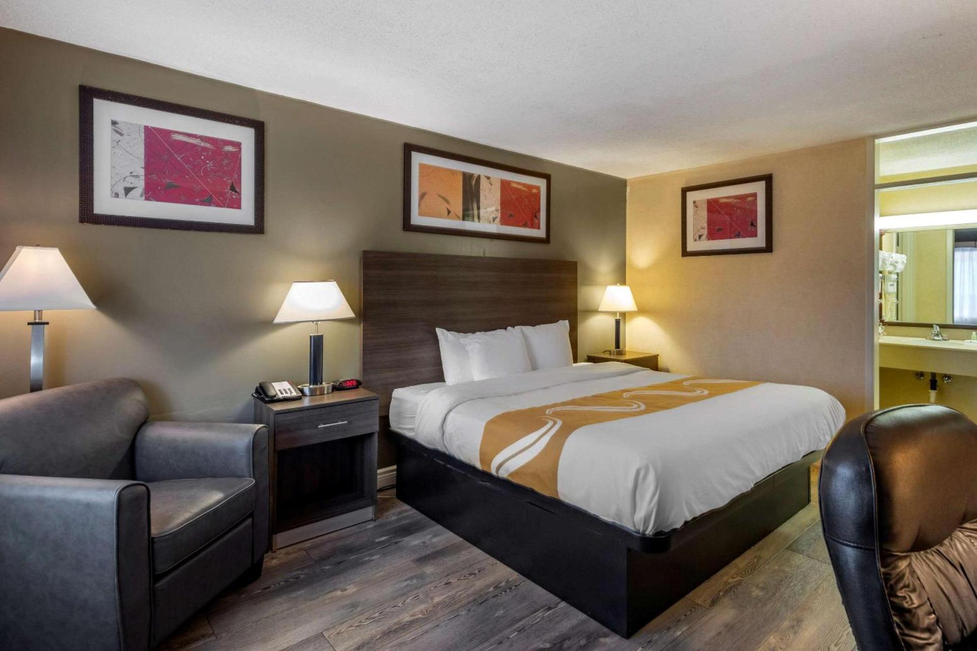 Quality Inn Barstow Route 66 photo 11