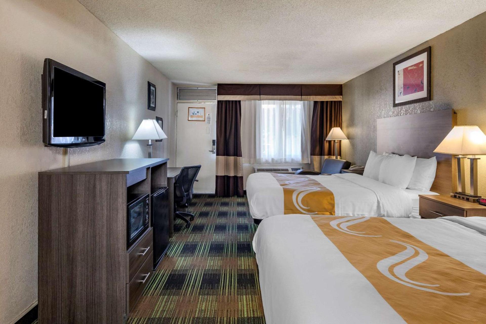 Quality Inn Barstow Route 66 photo 14