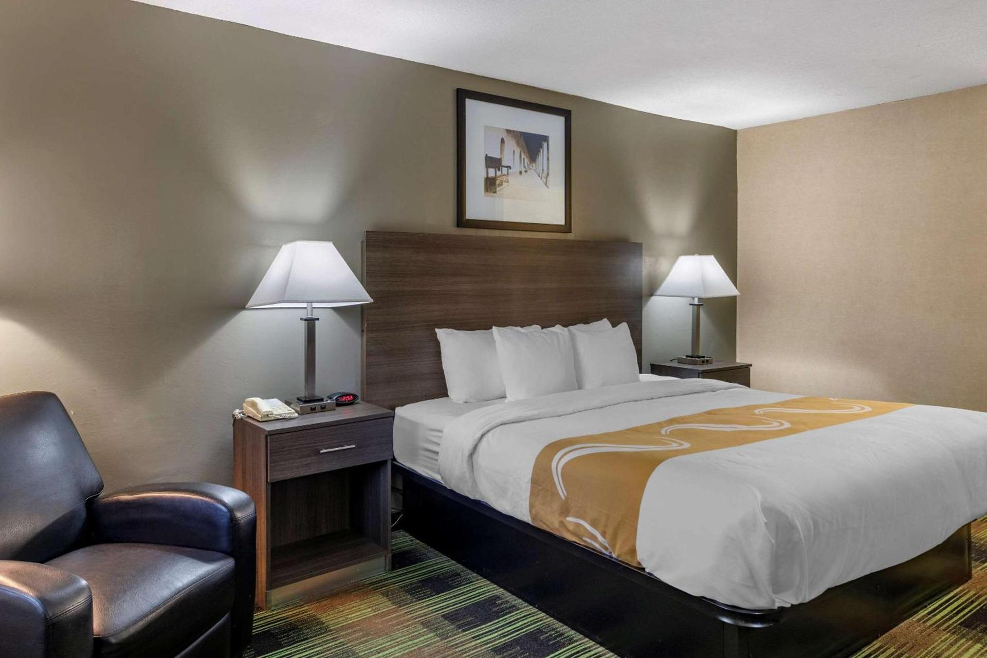 Quality Inn Barstow Route 66 photo 19