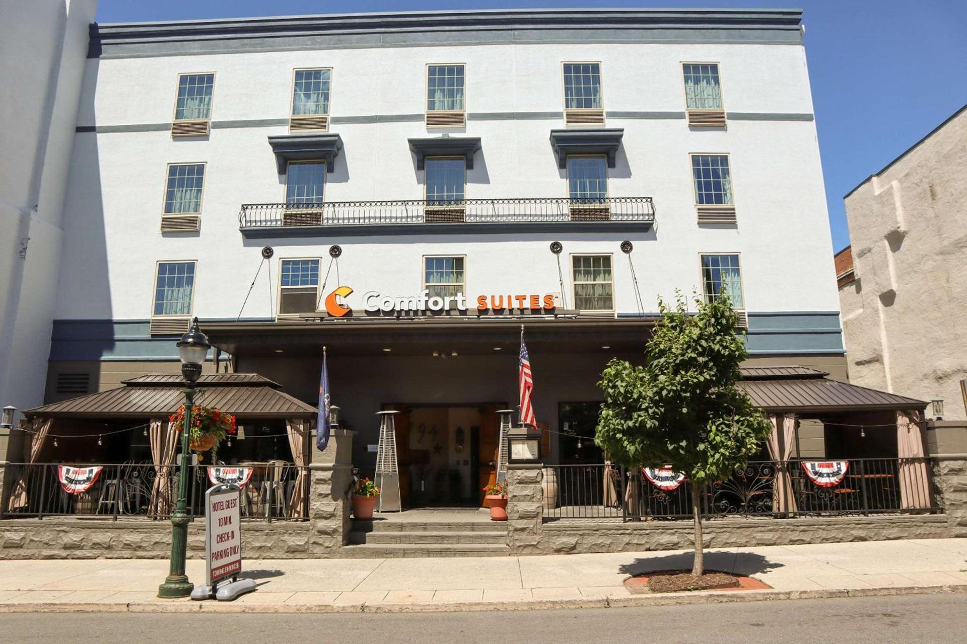 Comfort Suites Downtown Carlisle — hotel in Carlisle