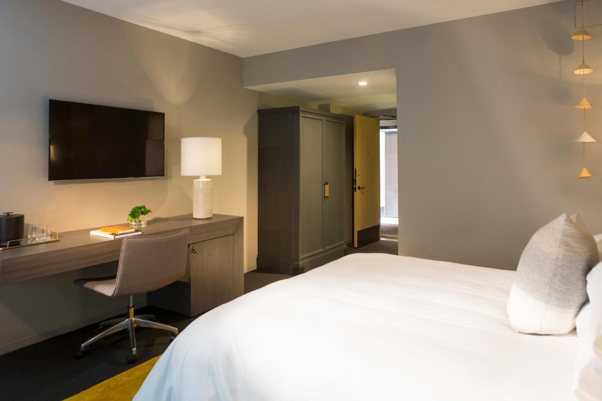 Kimpton Everly Hotel Hollywood by IHG photo 100