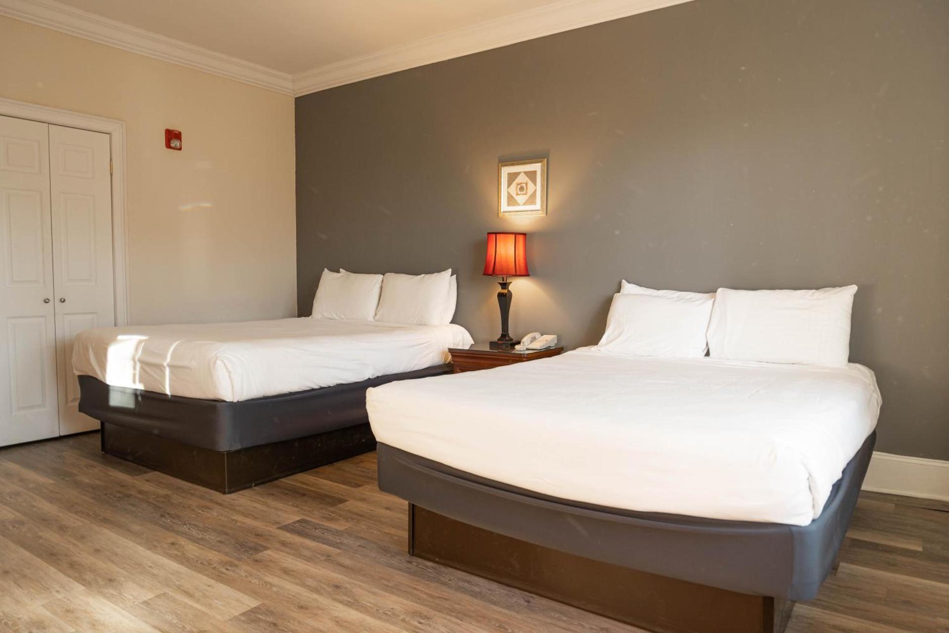 Inn at Crestwood photo 46