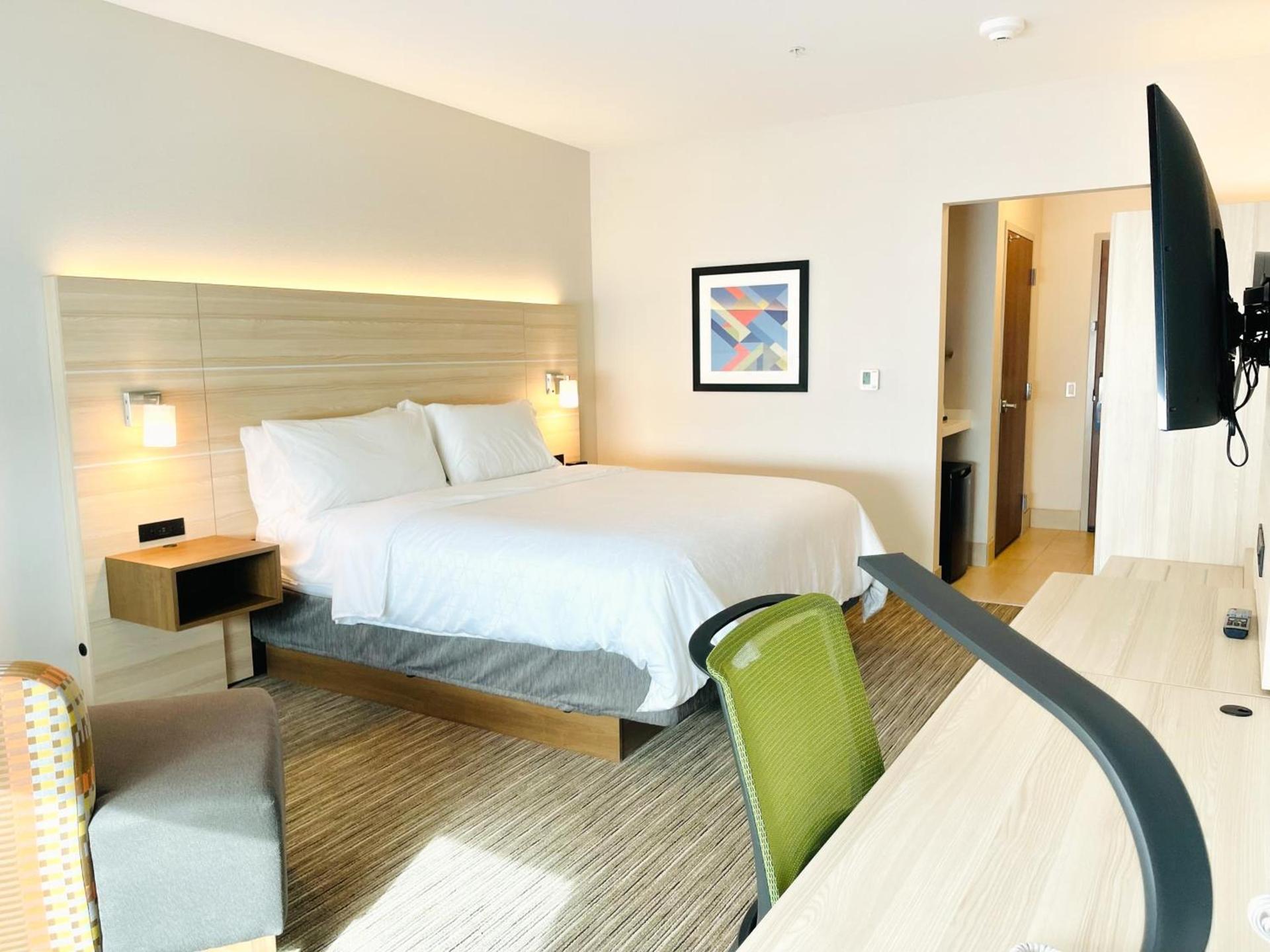 Holiday Inn Express & Suites Blythe by IHG photo 54
