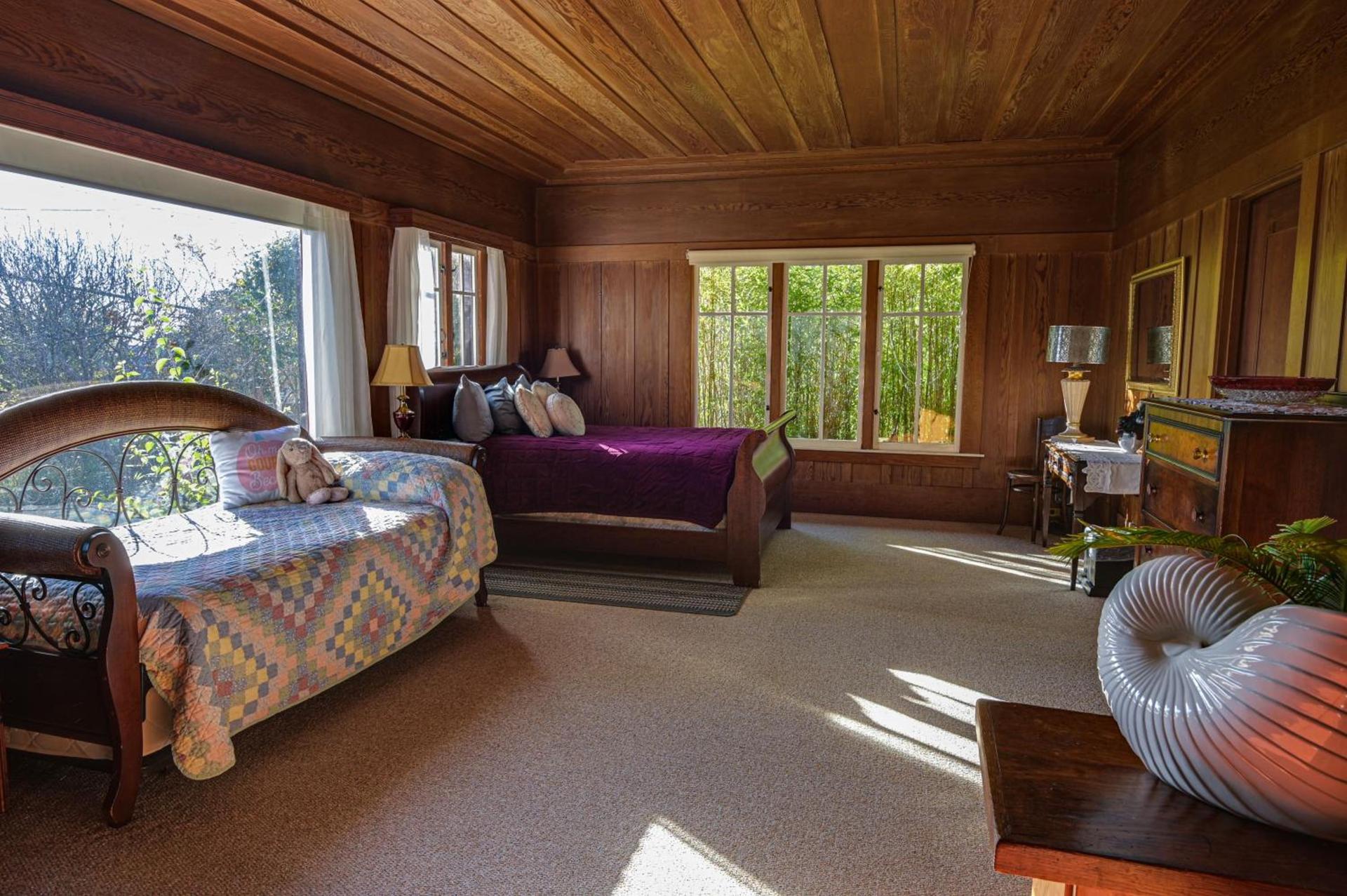 The Captains Quarters photo 10