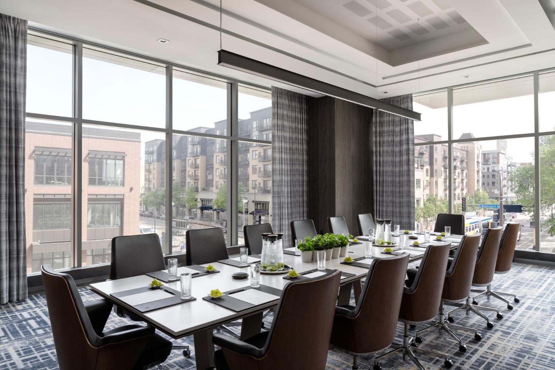 Four Seasons Hotel Minneapolis photo 27