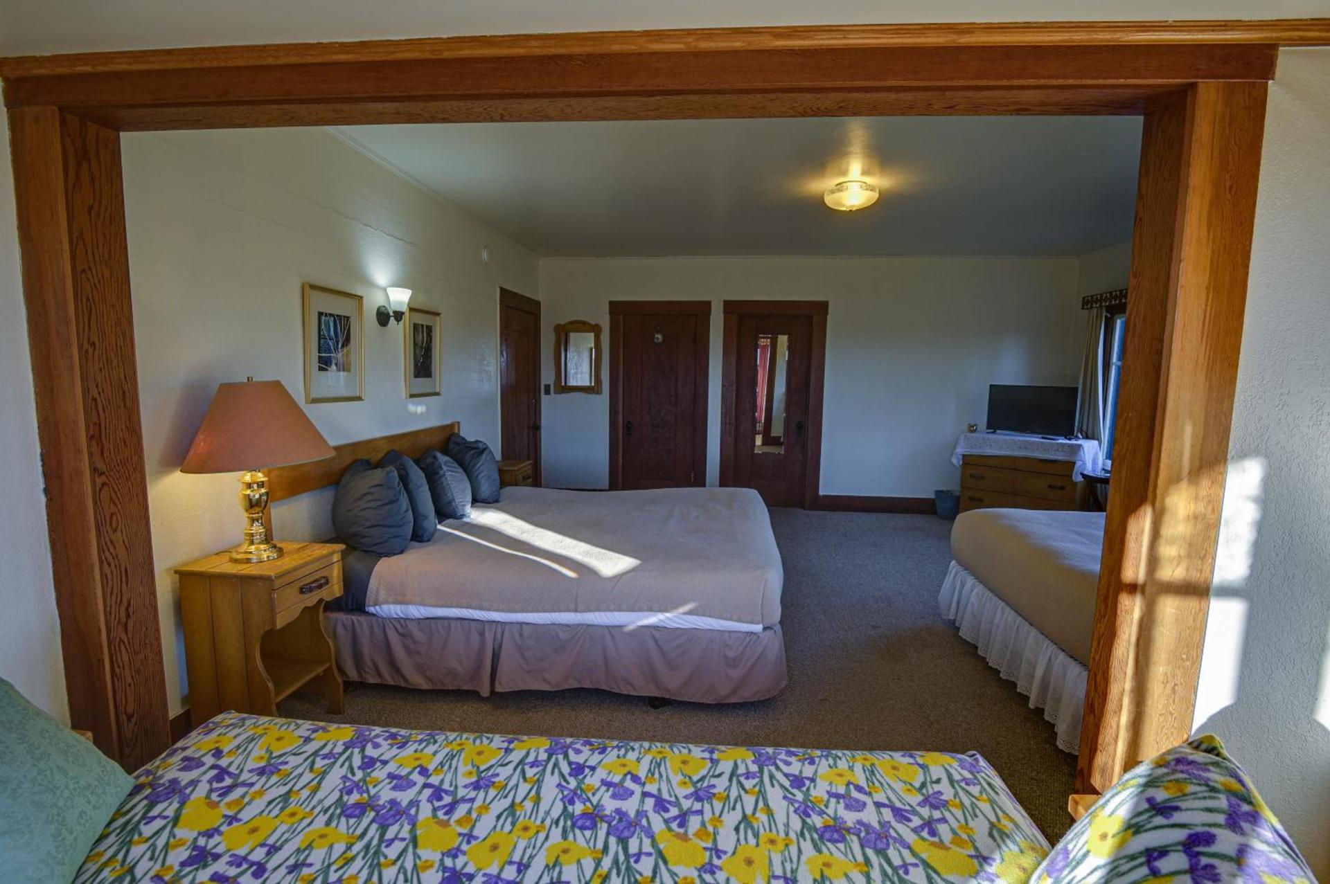 The Captains Quarters photo 53