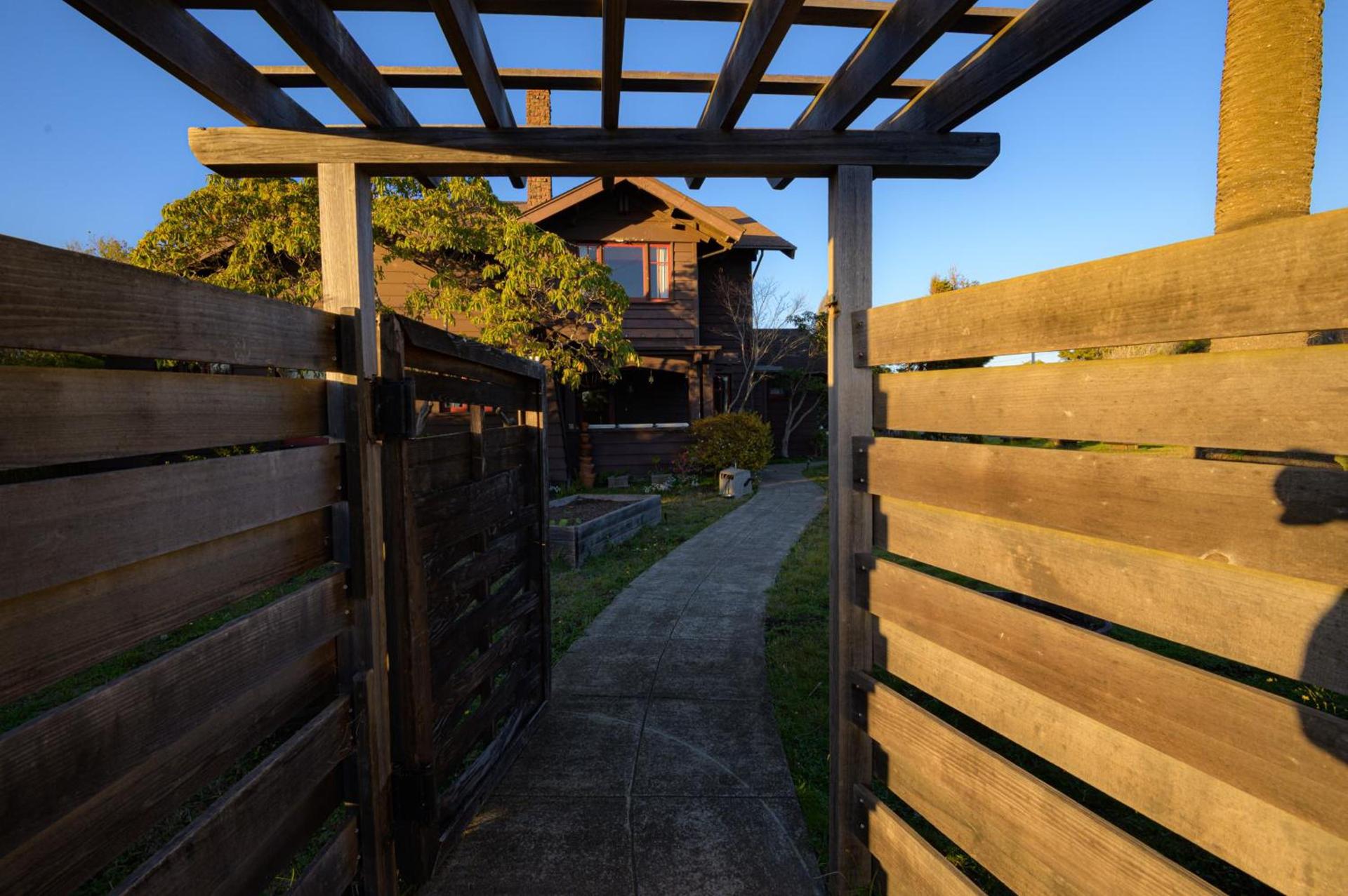 The Captains Quarters photo 68