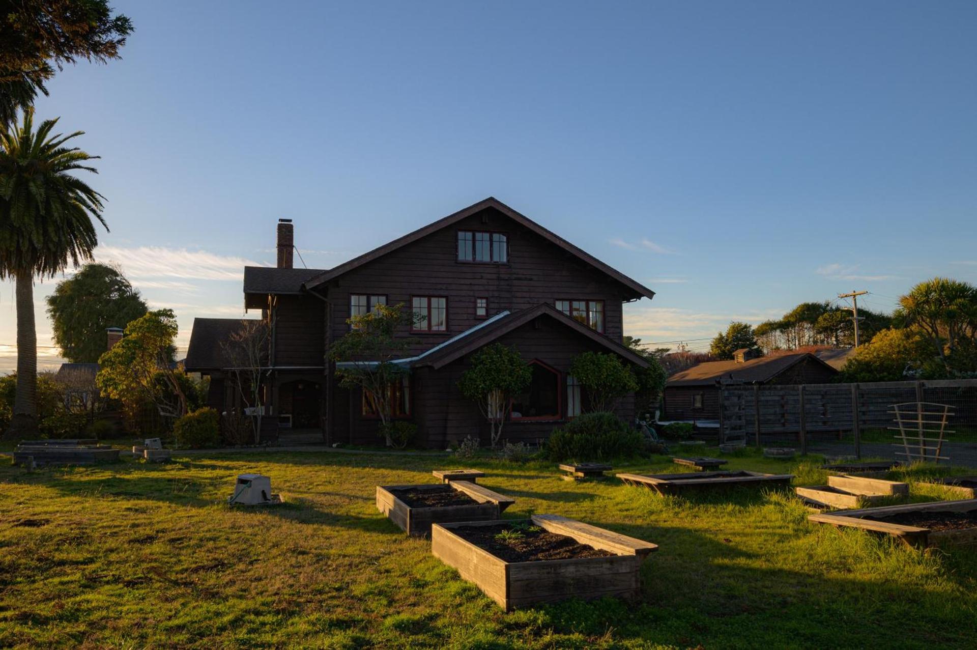 The Captains Quarters photo 72