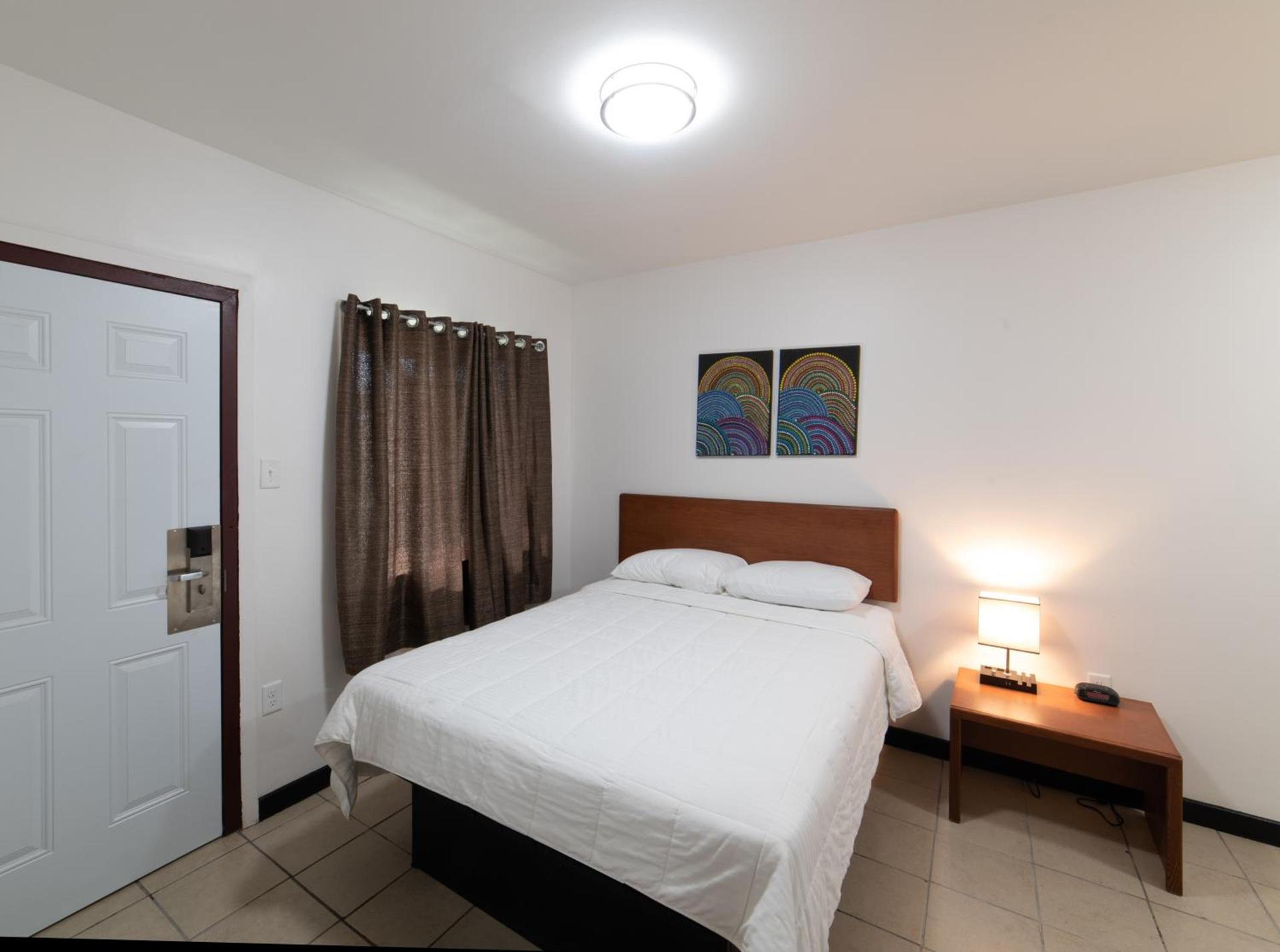 American Inn photo 12