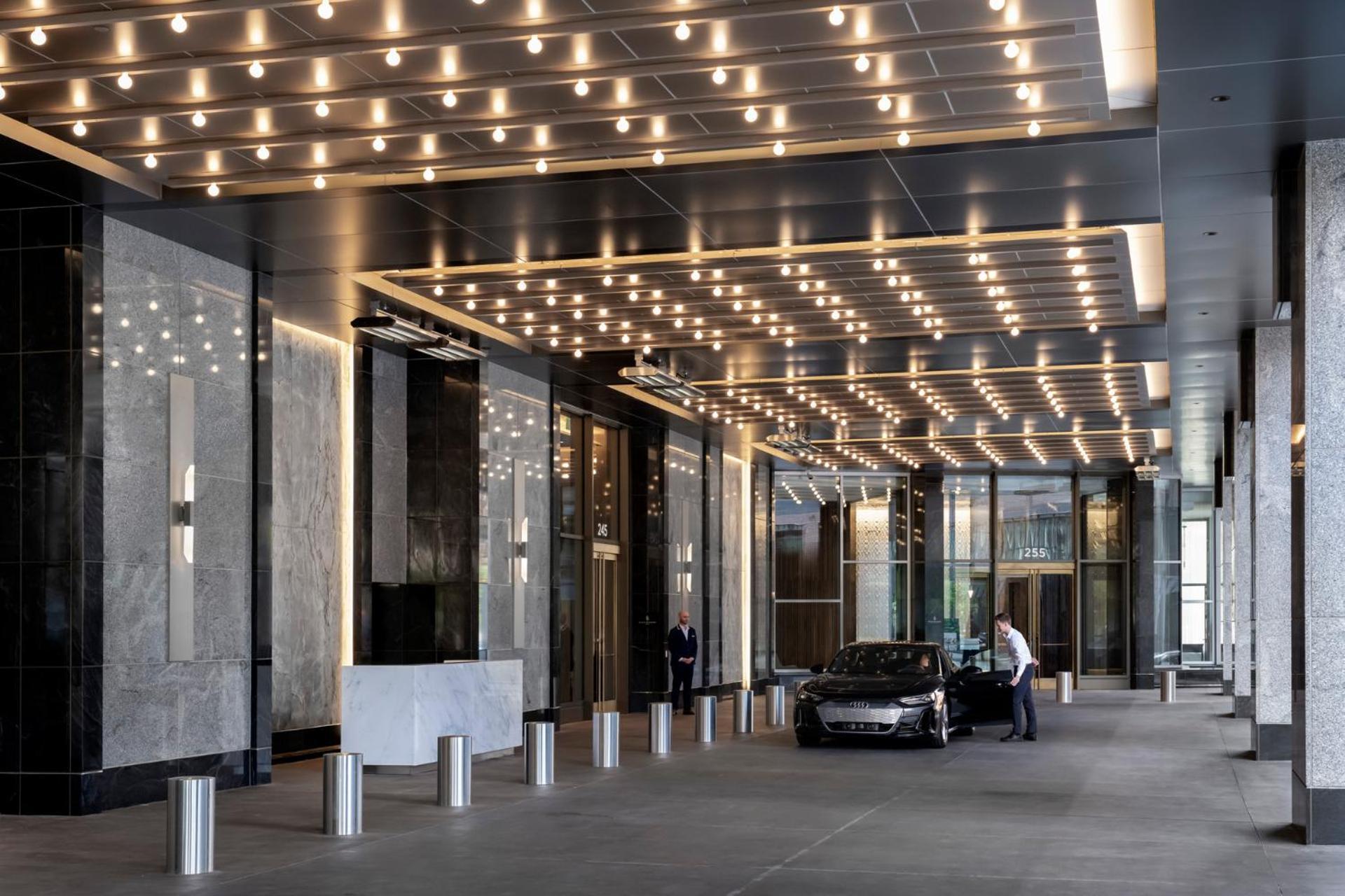 Four Seasons Hotel Minneapolis photo 2