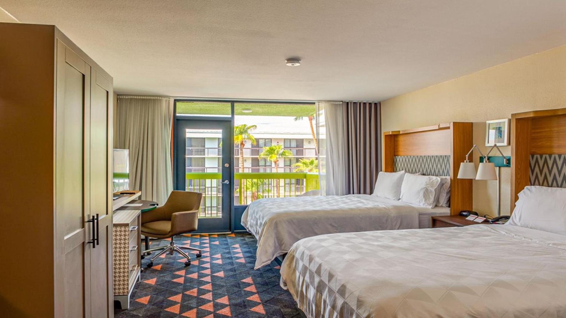 Holiday Inn Phoenix-Mesa Chandler by IHG photo 57