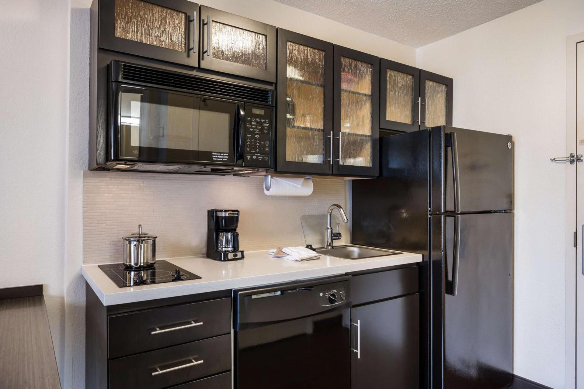 Sonesta Simply Suites Austin The Domain Area photo 17