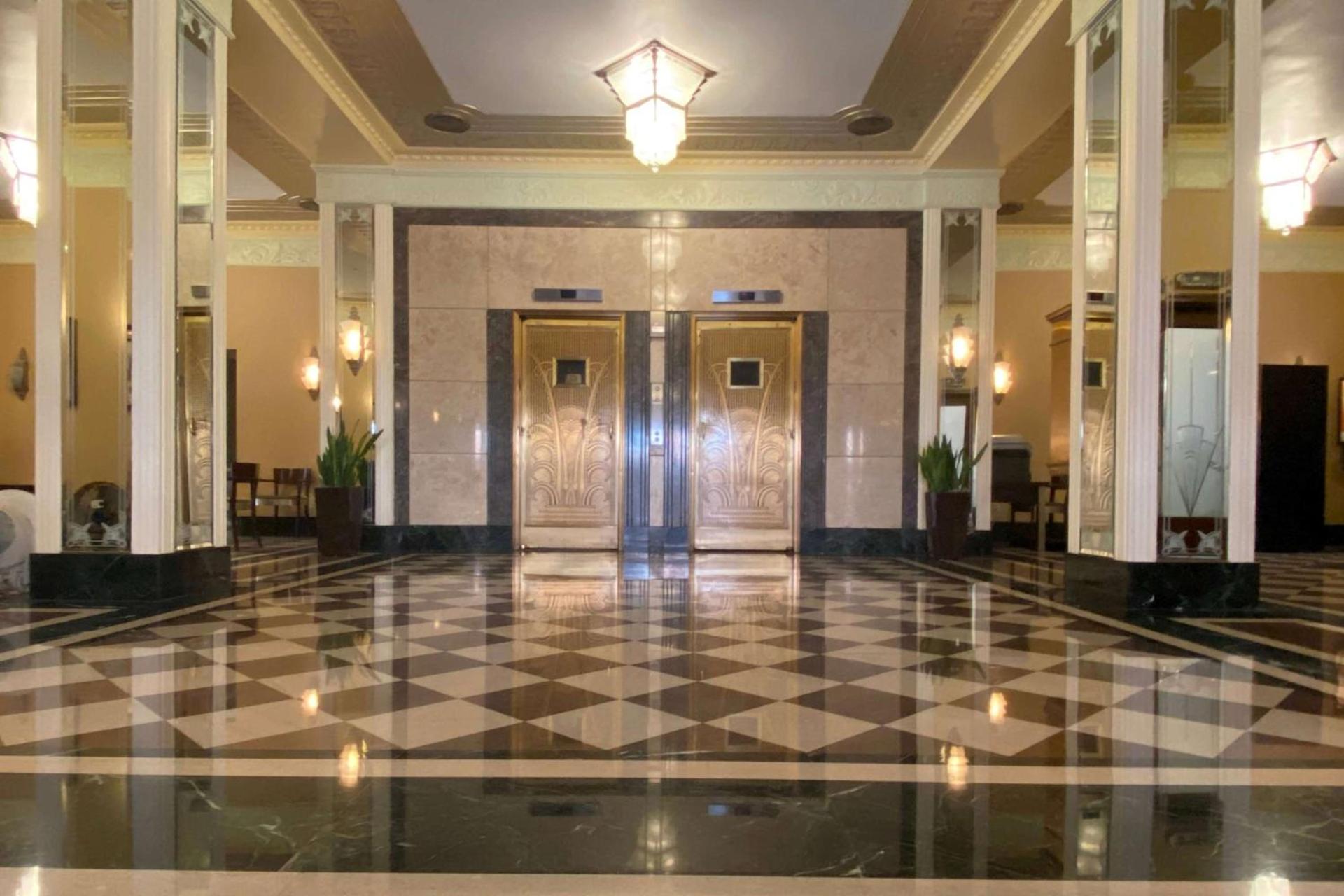 Ambassador Hotel Milwaukee, Trademark Collection by Wyndham photo 4