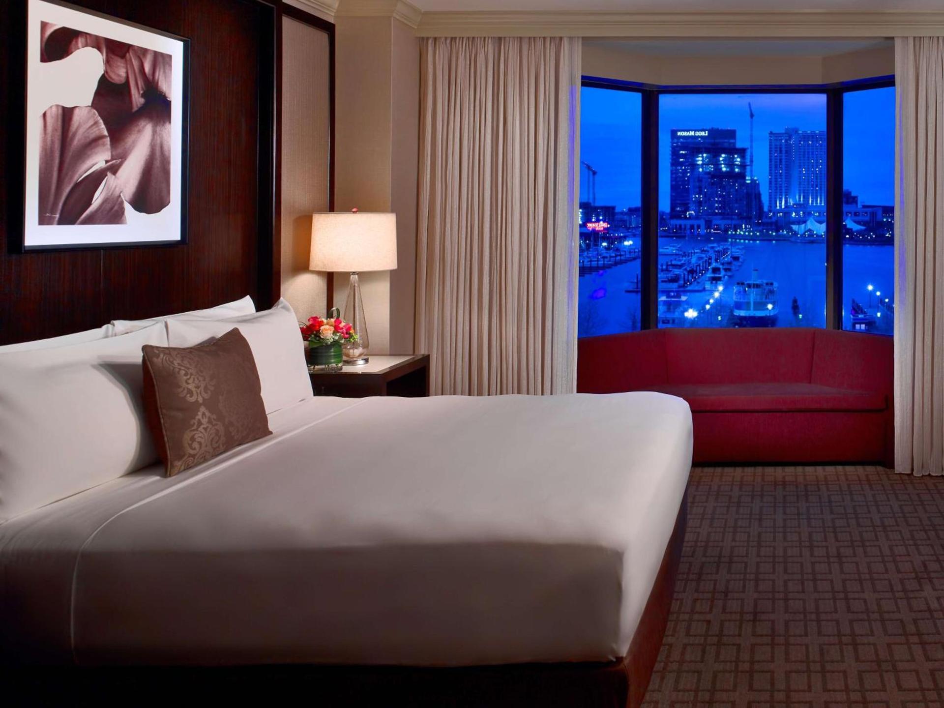 The Royal Sonesta Harbor Court Baltimore photo 69