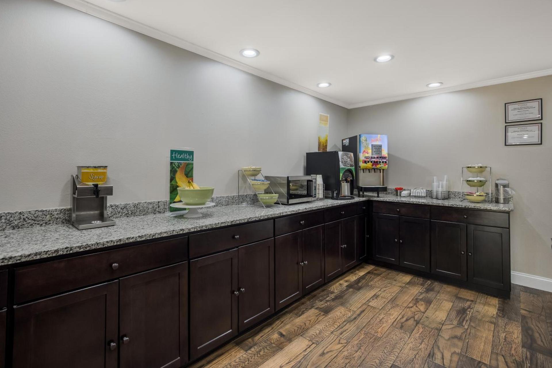 Quality Inn Moultrie photo 61