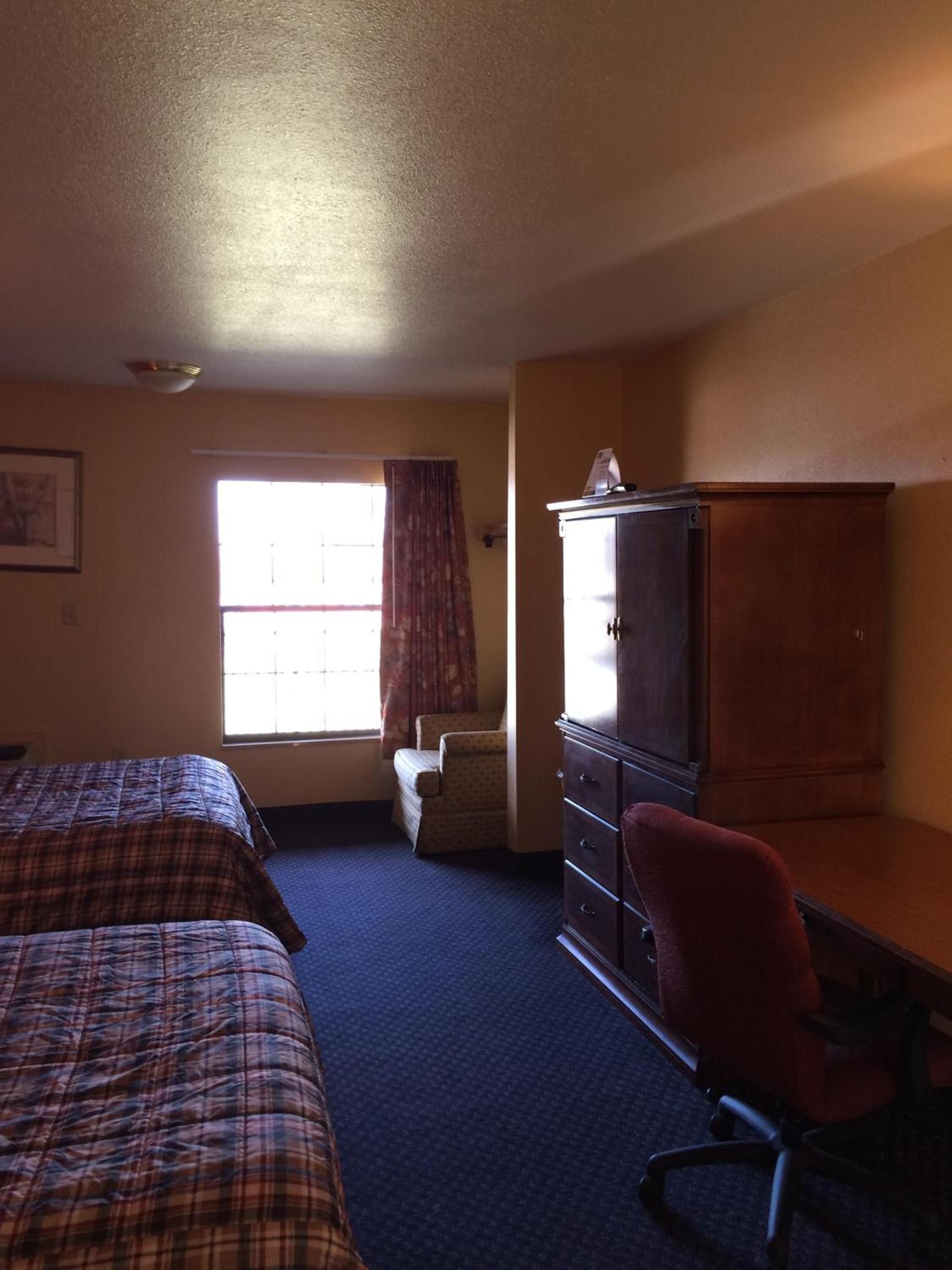 Scottish Inn - Nashville photo 17