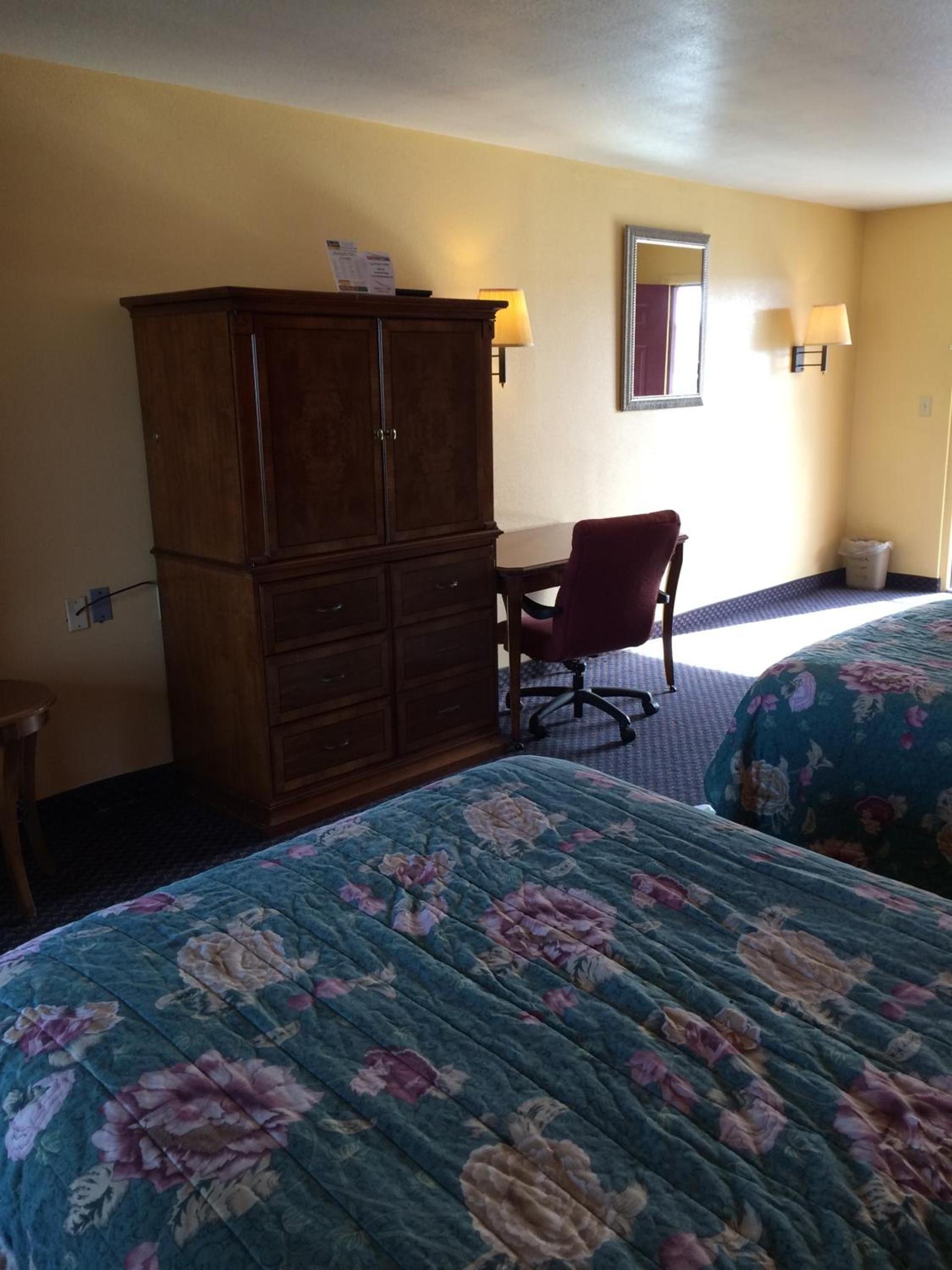 Scottish Inn - Nashville photo 24