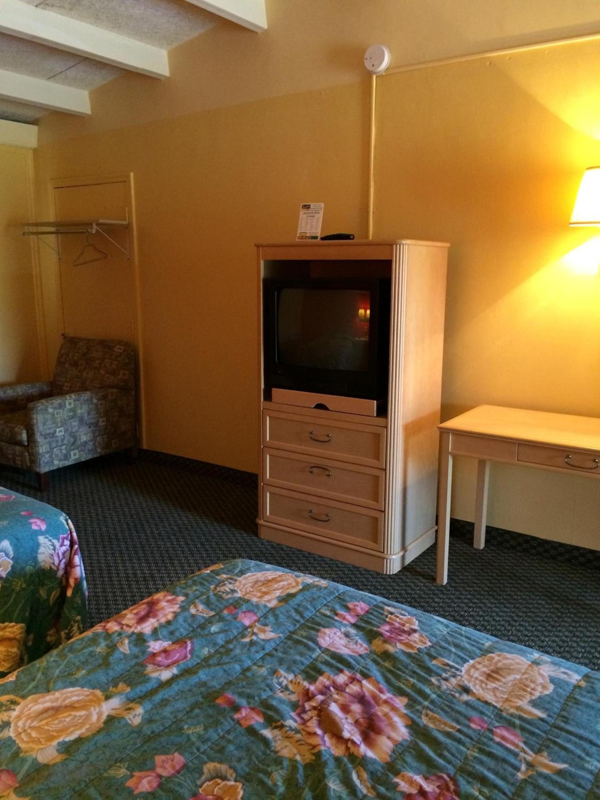 Scottish Inn - Nashville photo 26
