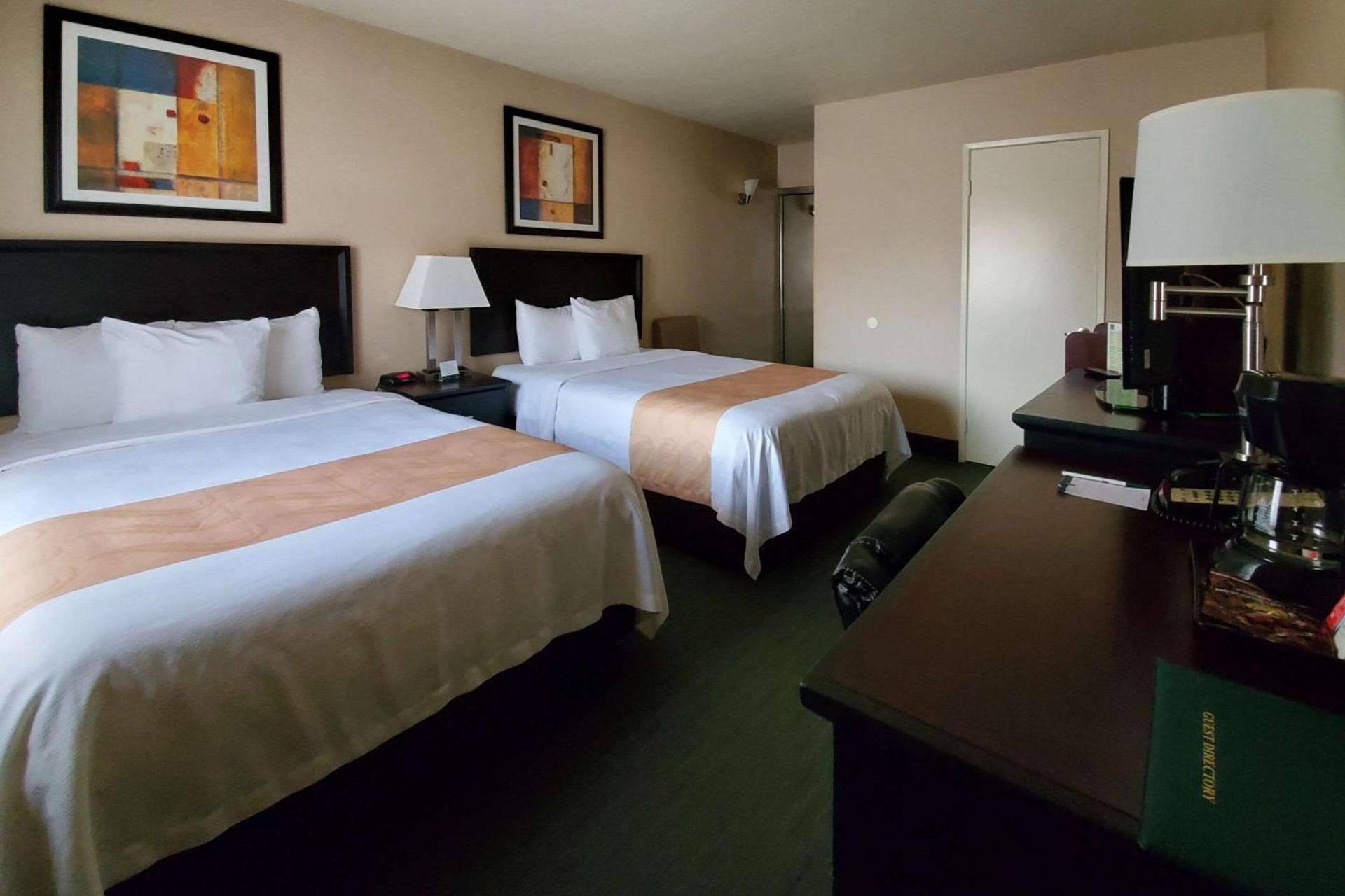 Quality Inn & Suites Anaheim at the Park photo 7