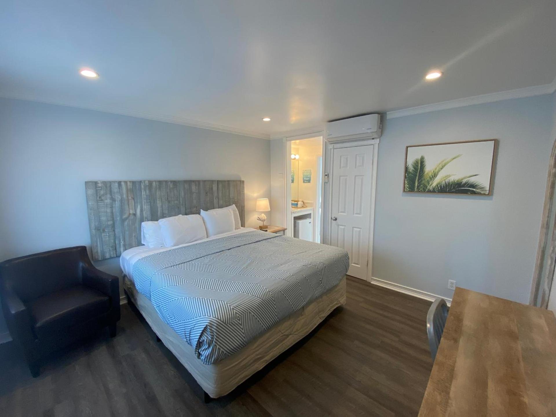 Ocean Lodge Santa Monica Beach Hotel photo 25