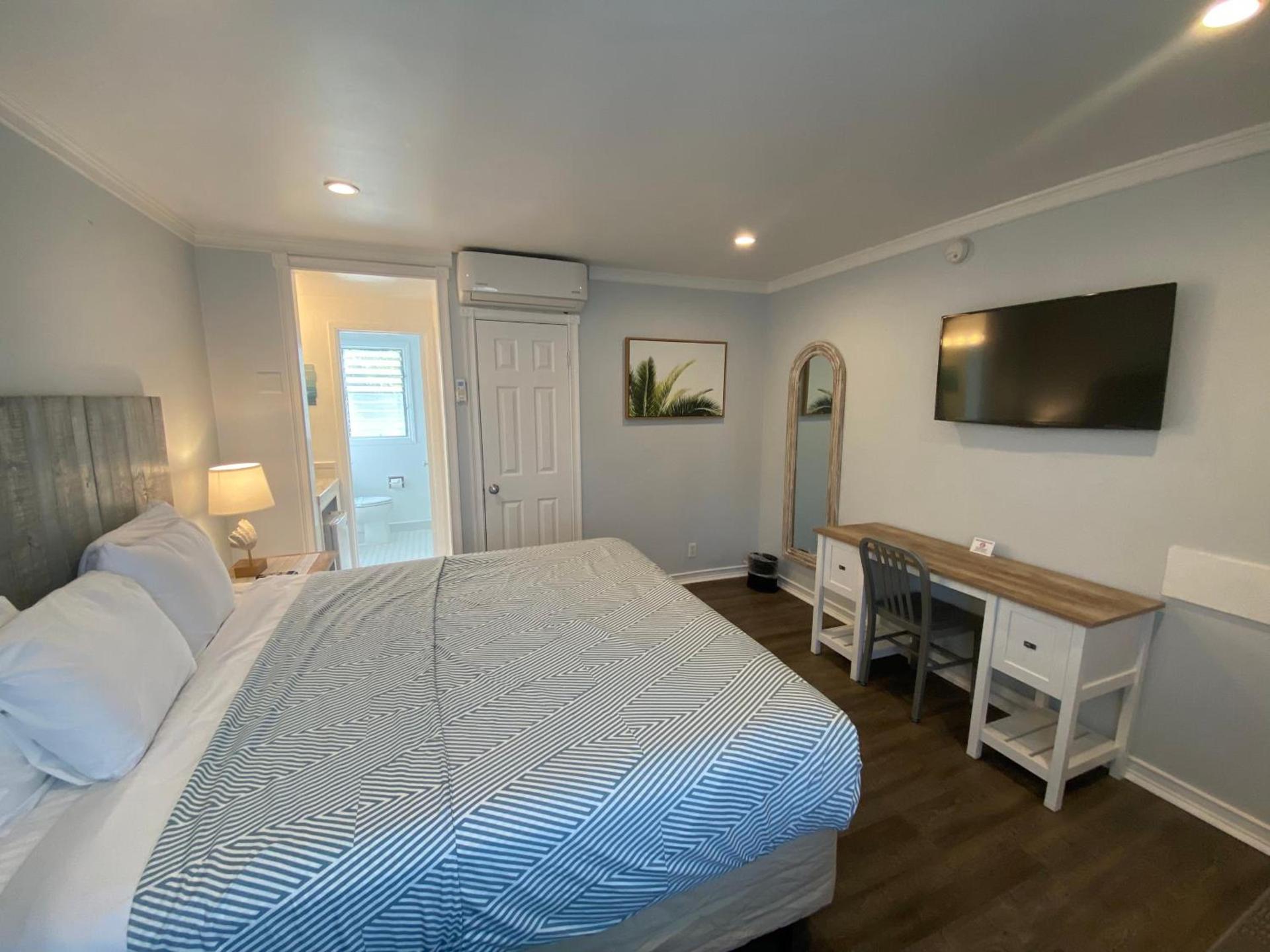 Ocean Lodge Santa Monica Beach Hotel photo 60