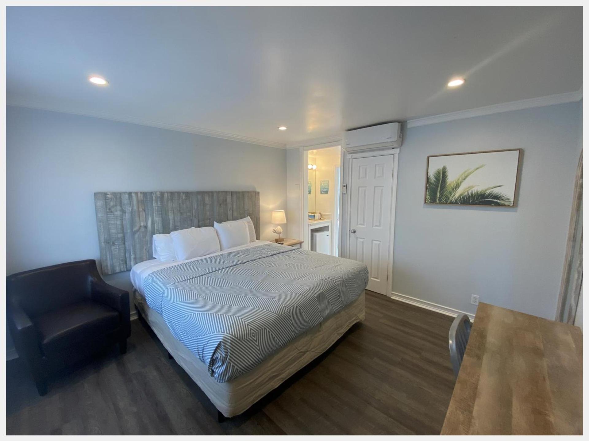 Ocean Lodge Santa Monica Beach Hotel photo 58