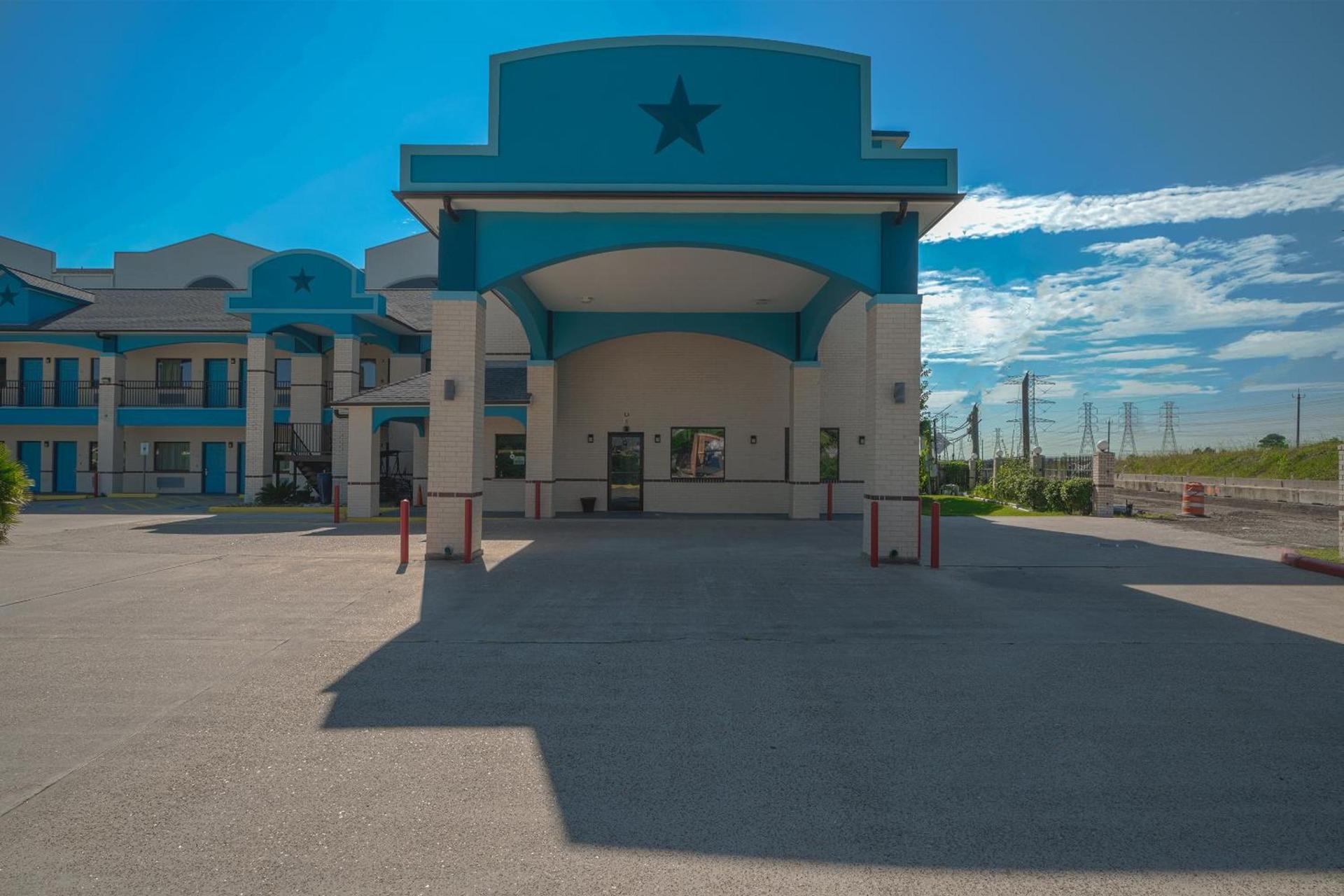 Hotel Bliss Kemah photo 9