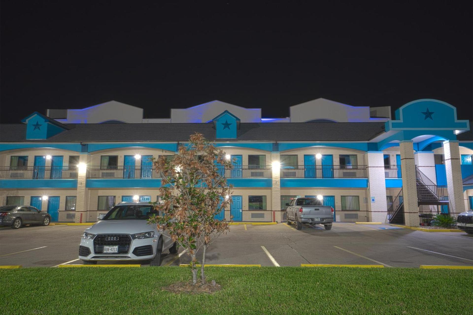 Hotel Bliss Kemah photo 21