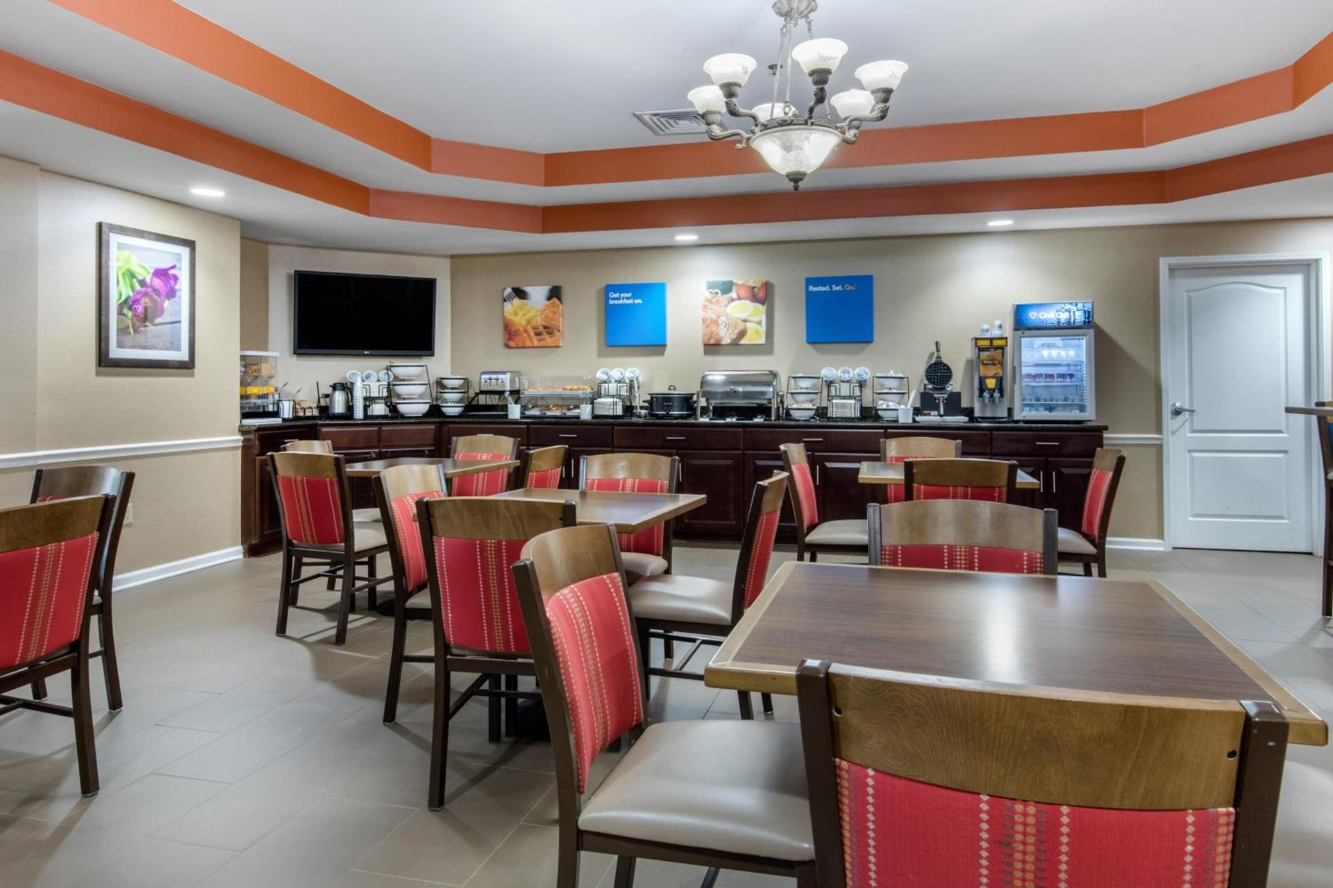 Comfort Inn & Suites Bryant - Benton photo 22