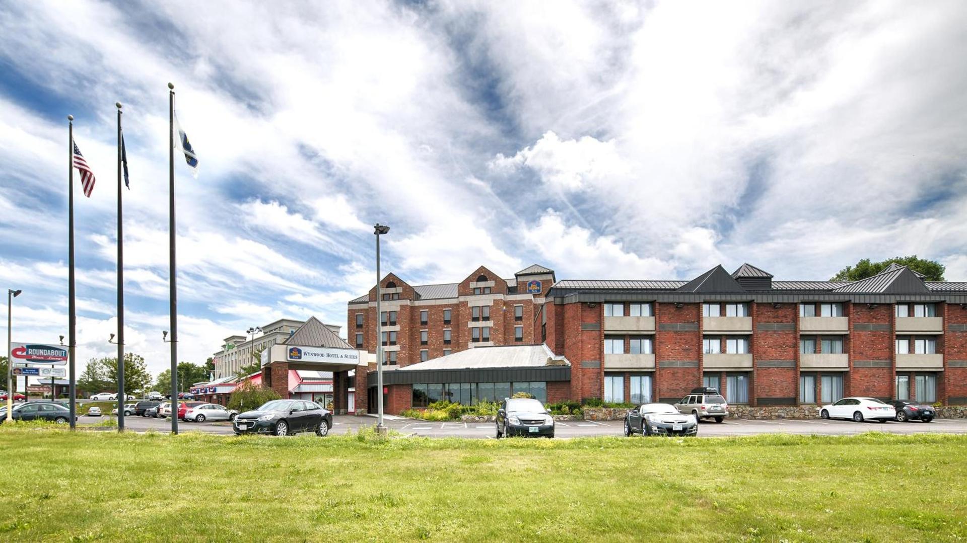 Best Western Plus Portsmouth Hotel & Suites photo 25