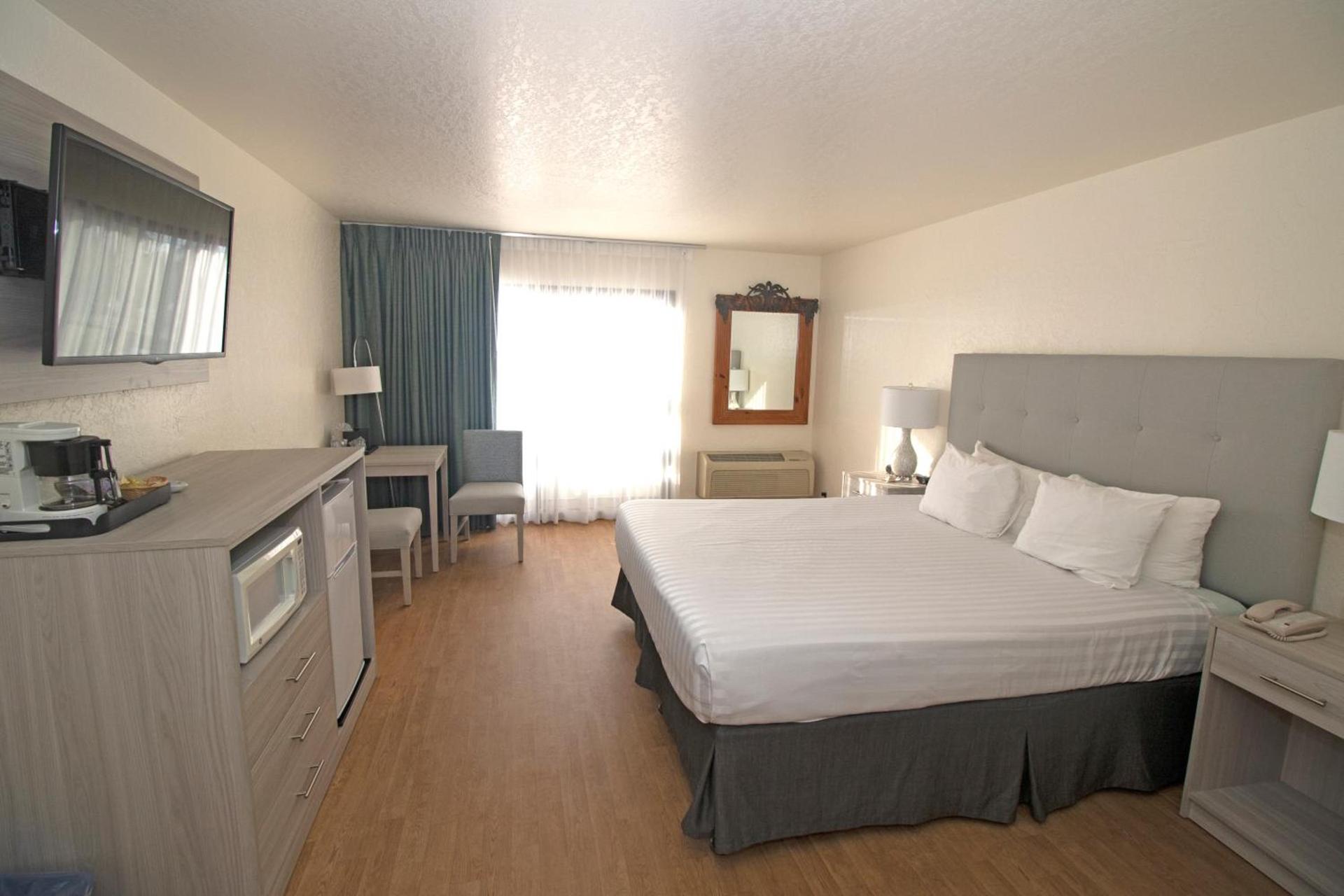 La Serena Inn photo 26