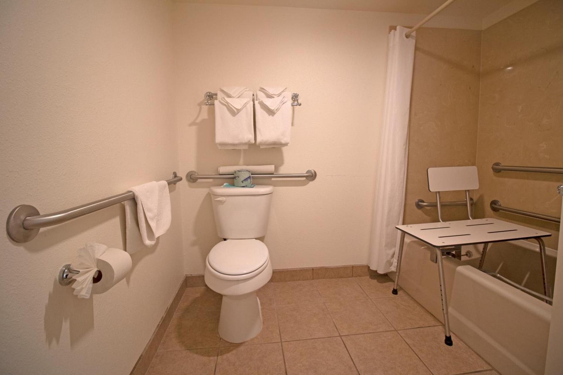 La Serena Inn photo 36