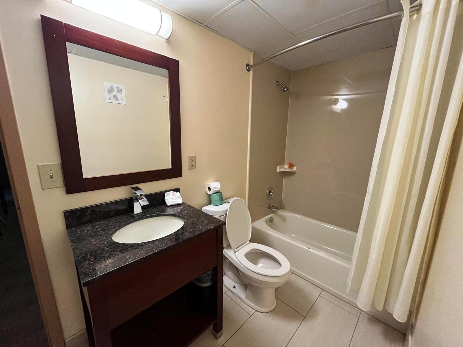 Circle Motor Lodge photo 47
