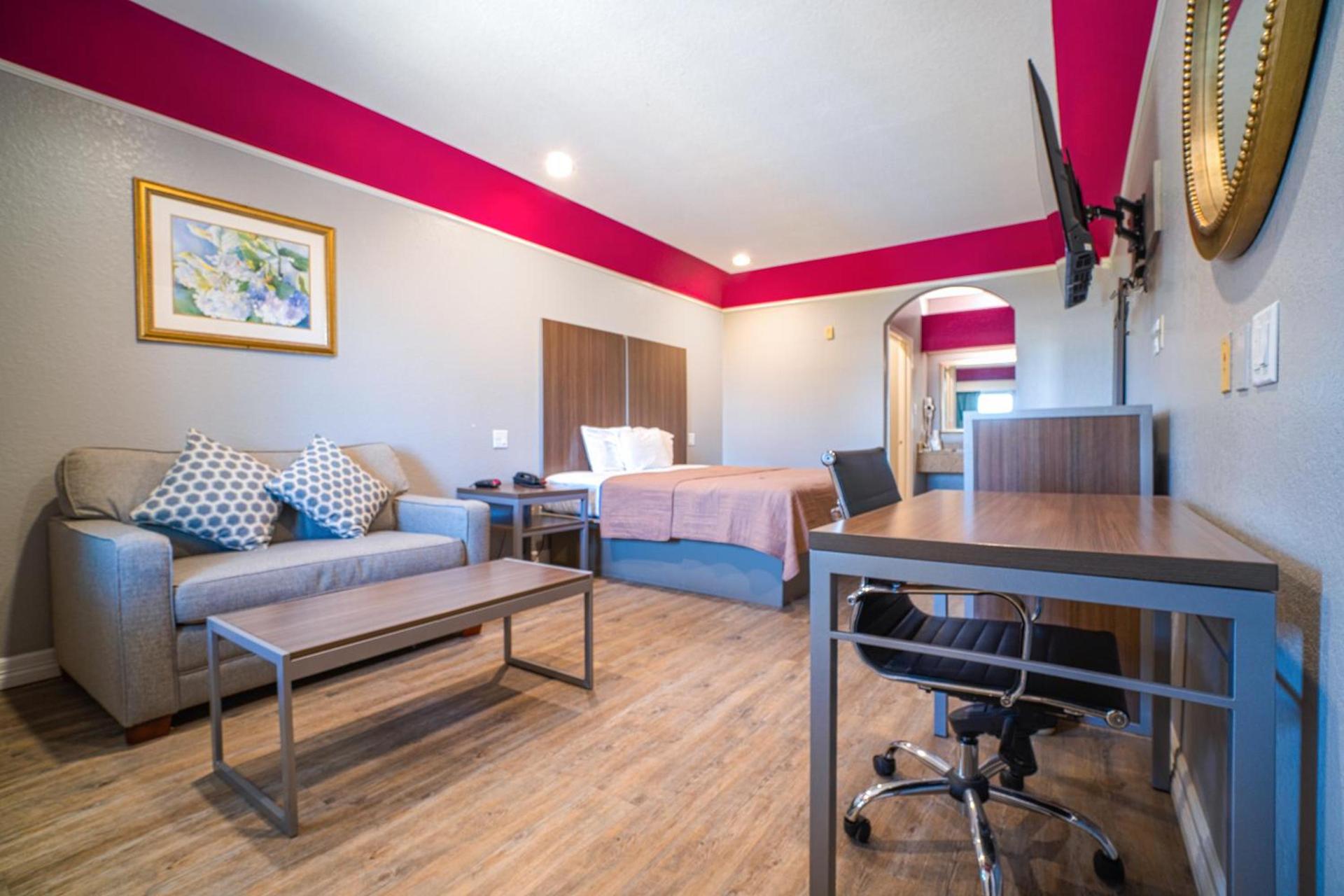 Hotel Bliss Kemah photo 27