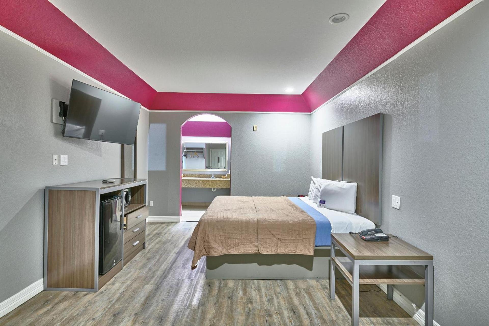 Hotel Bliss Kemah photo 36