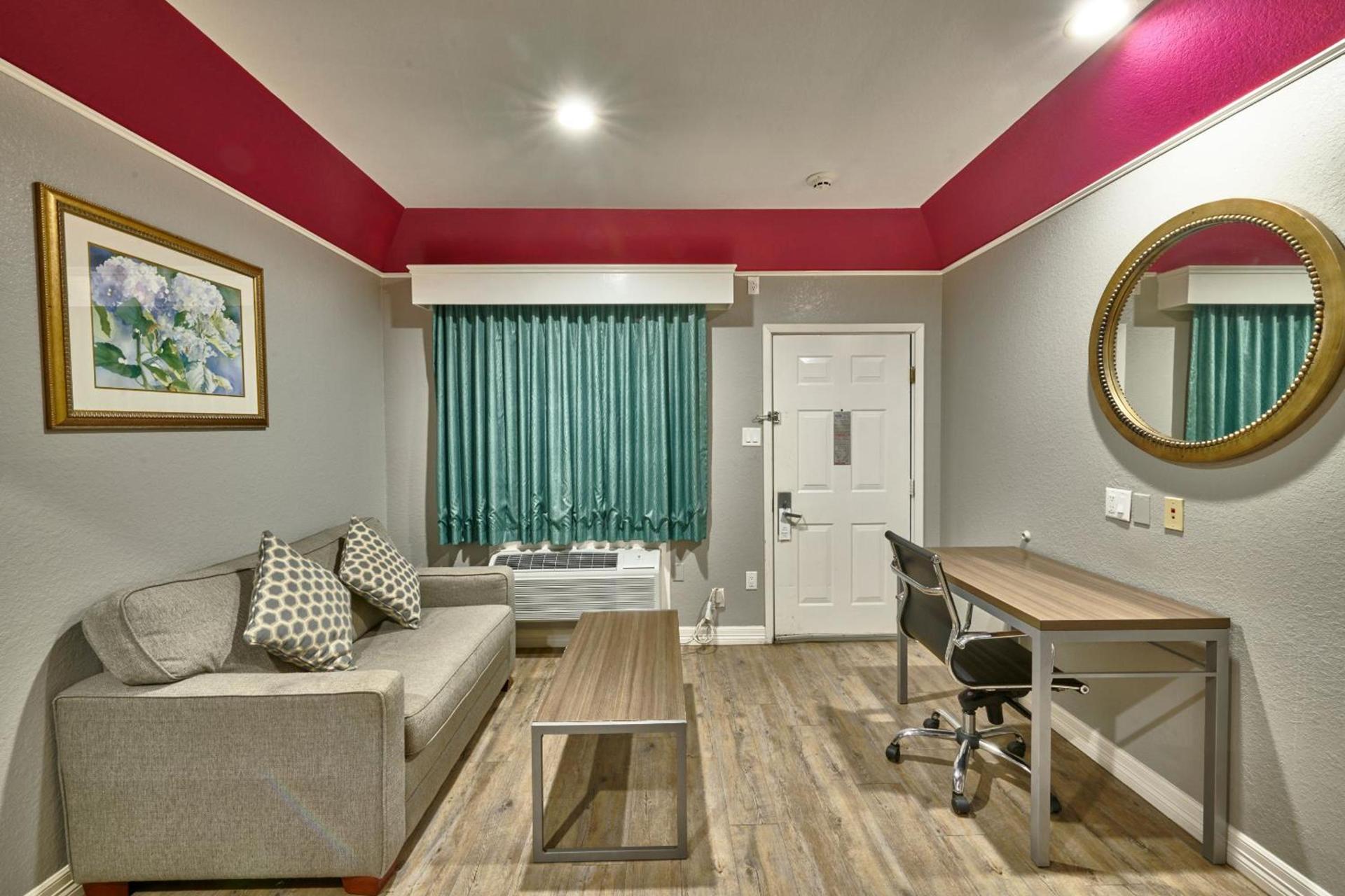 Hotel Bliss Kemah photo 44