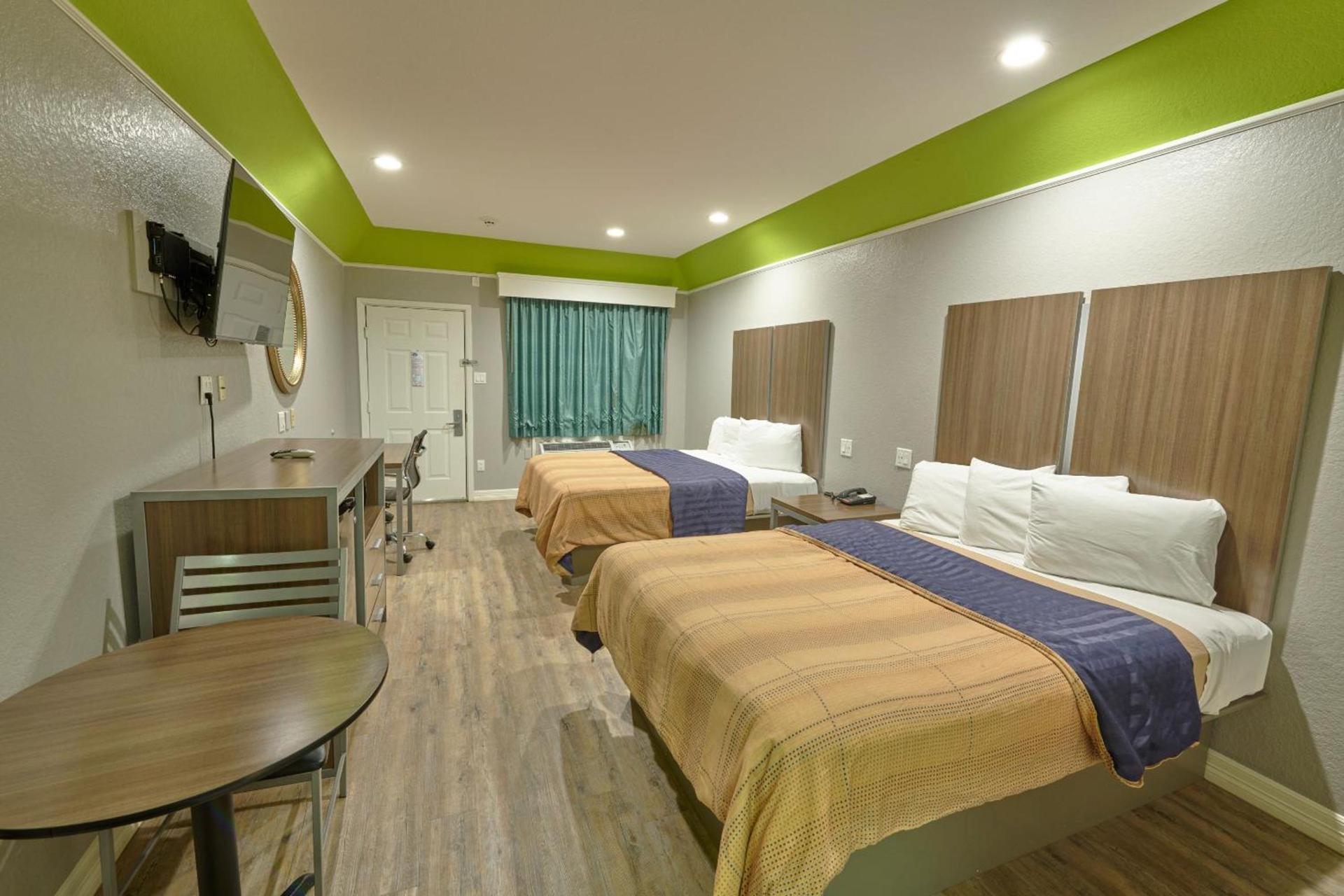 Hotel Bliss Kemah photo 59