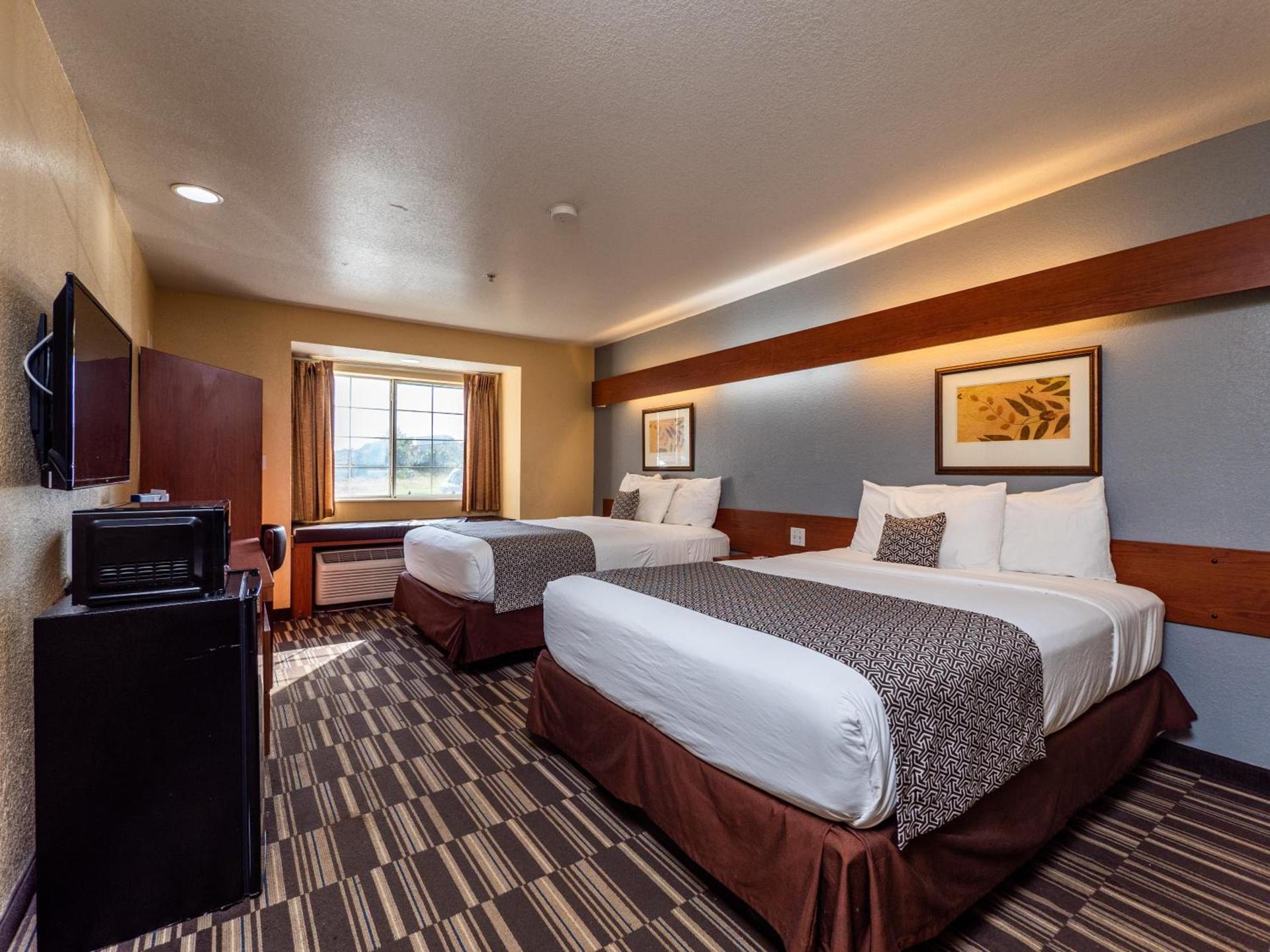 Microtel Inn and Suites Ocala photo 21