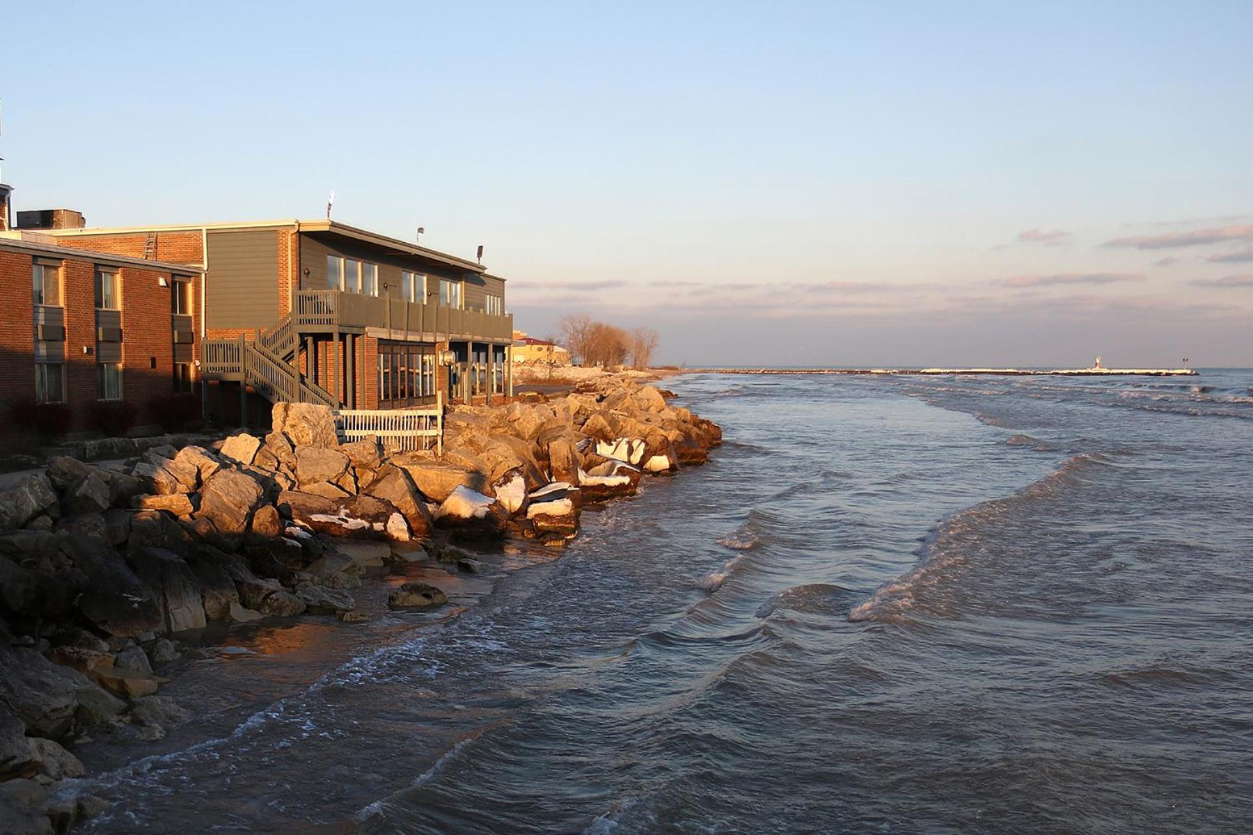 Lighthouse Inn - Two Rivers photo 56