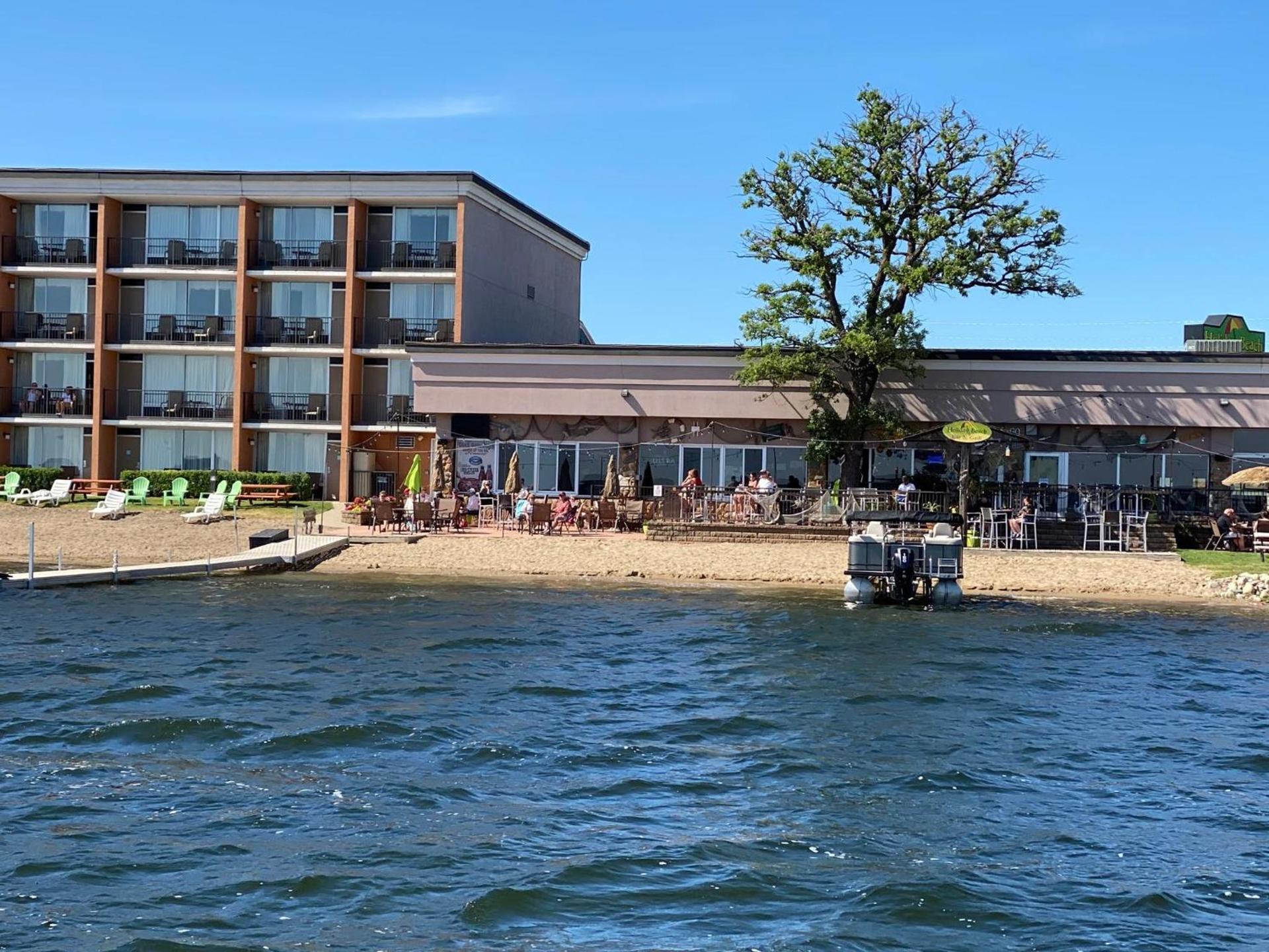 Holiday Inn Detroit Lakes - Lakefront by IHG photo 42