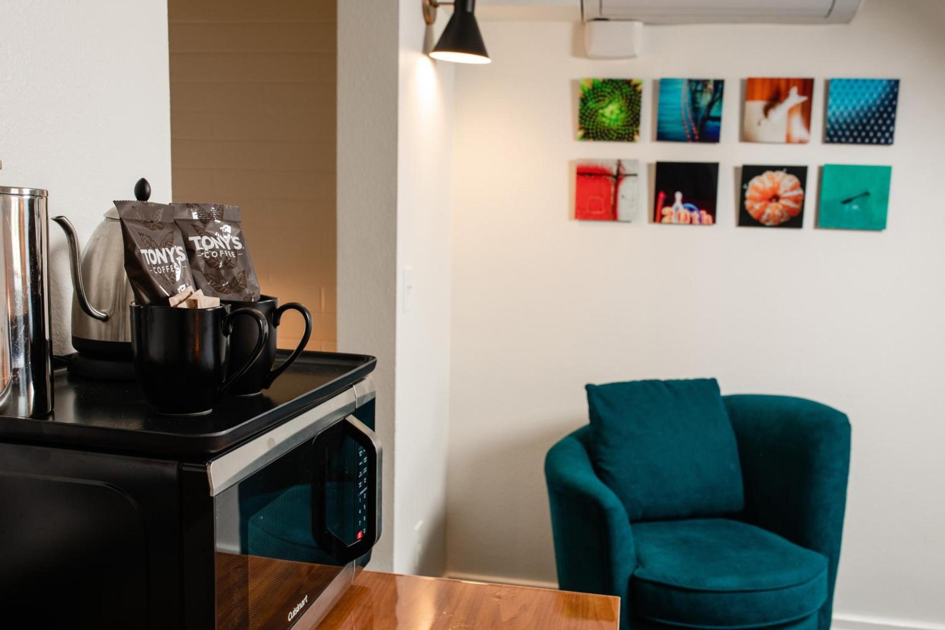 Hotel Leo photo 15