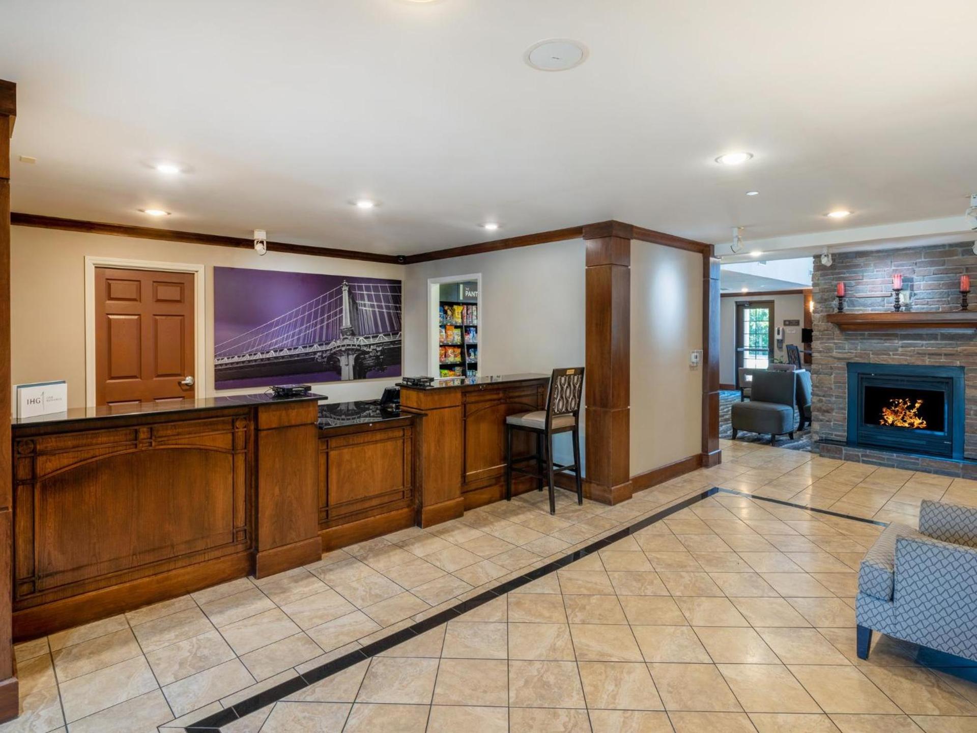 Staybridge Suites Milwaukee Airport South by IHG photo 4