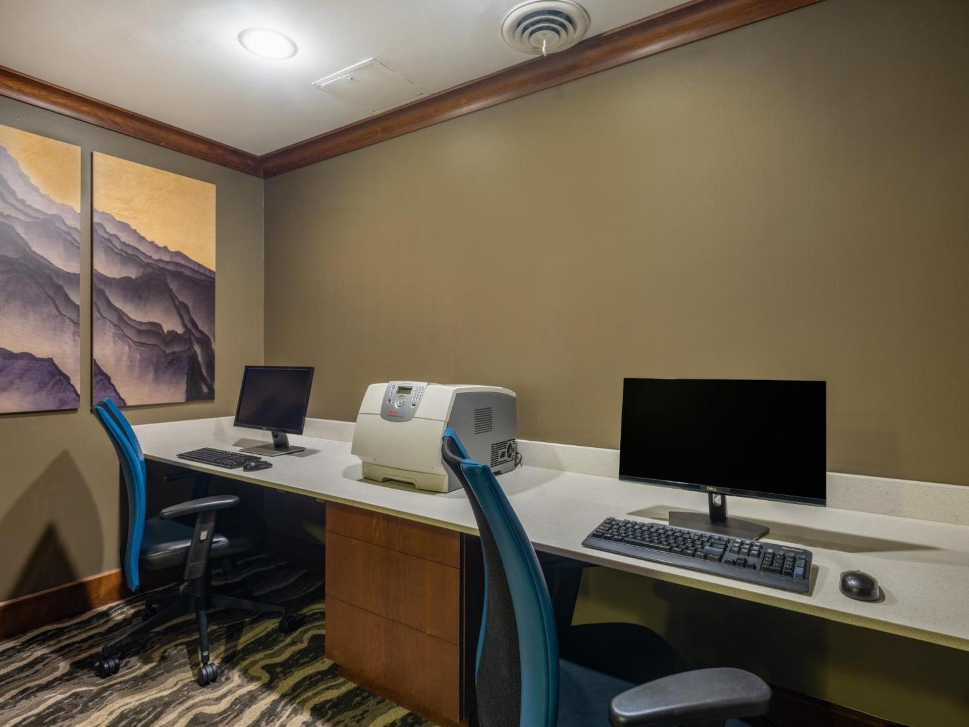 Staybridge Suites Milwaukee Airport South by IHG photo 27