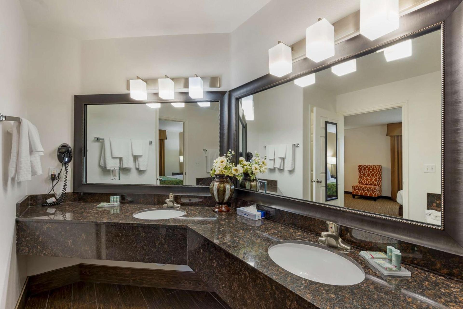 Best Western Mesquite Inn photo 34