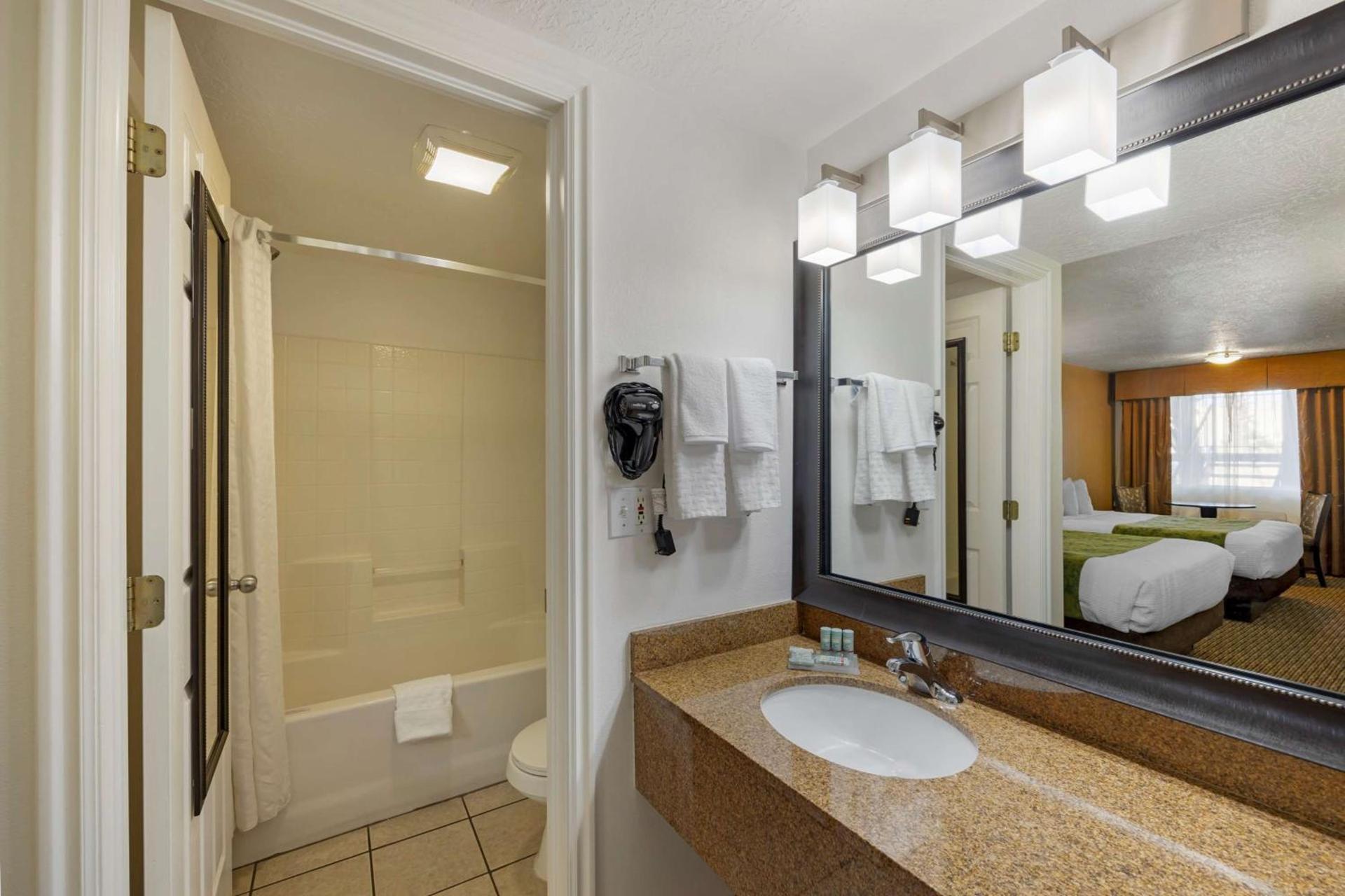 Best Western Mesquite Inn photo 32