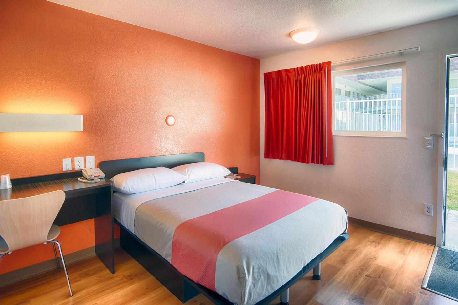 Motel 6-Mammoth Lakes, CA photo 15