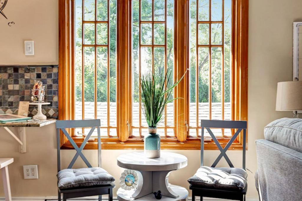 New Listing ! Captain's Cottage - Cold Spring Harbor Water Views photo 47